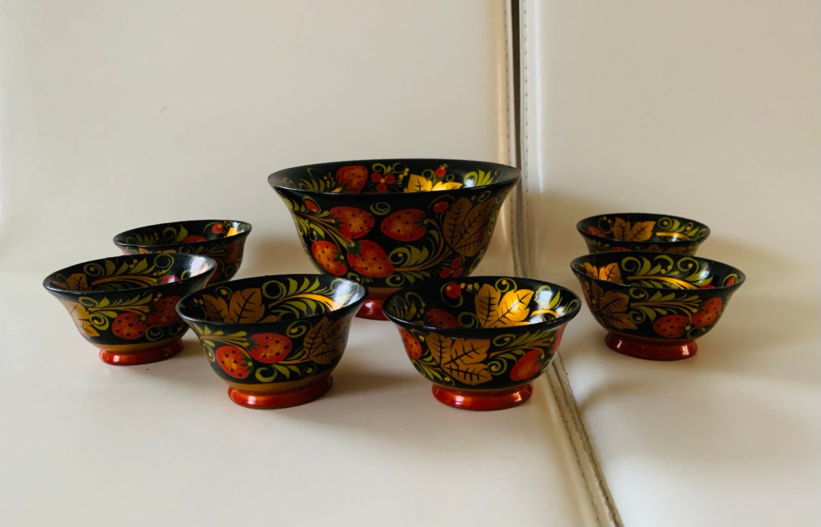 Vintage Wooden Hand Painted Set Of Bowls
