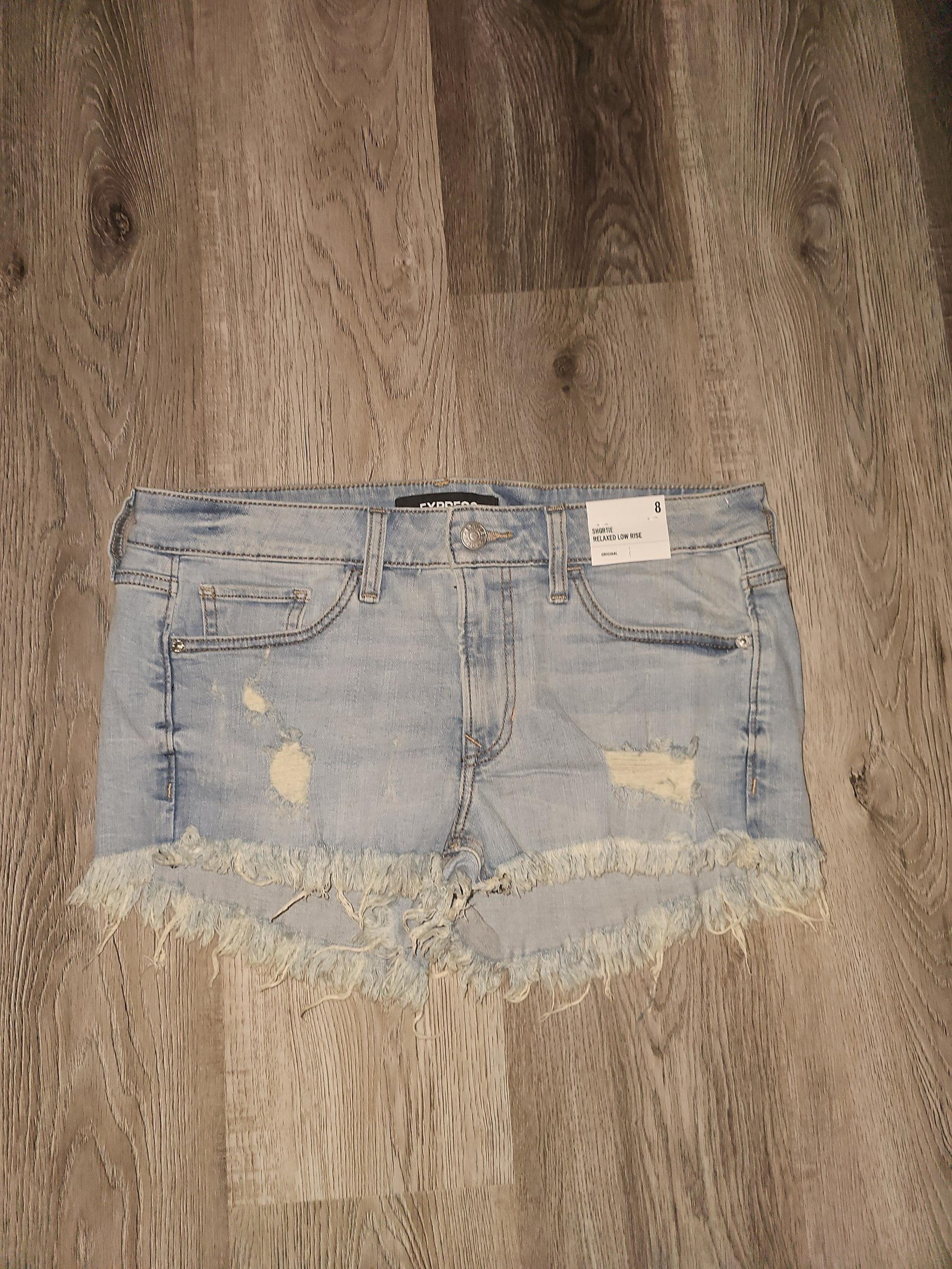 Express women's shortie relaxed low rise shorts sz 8 NEW!