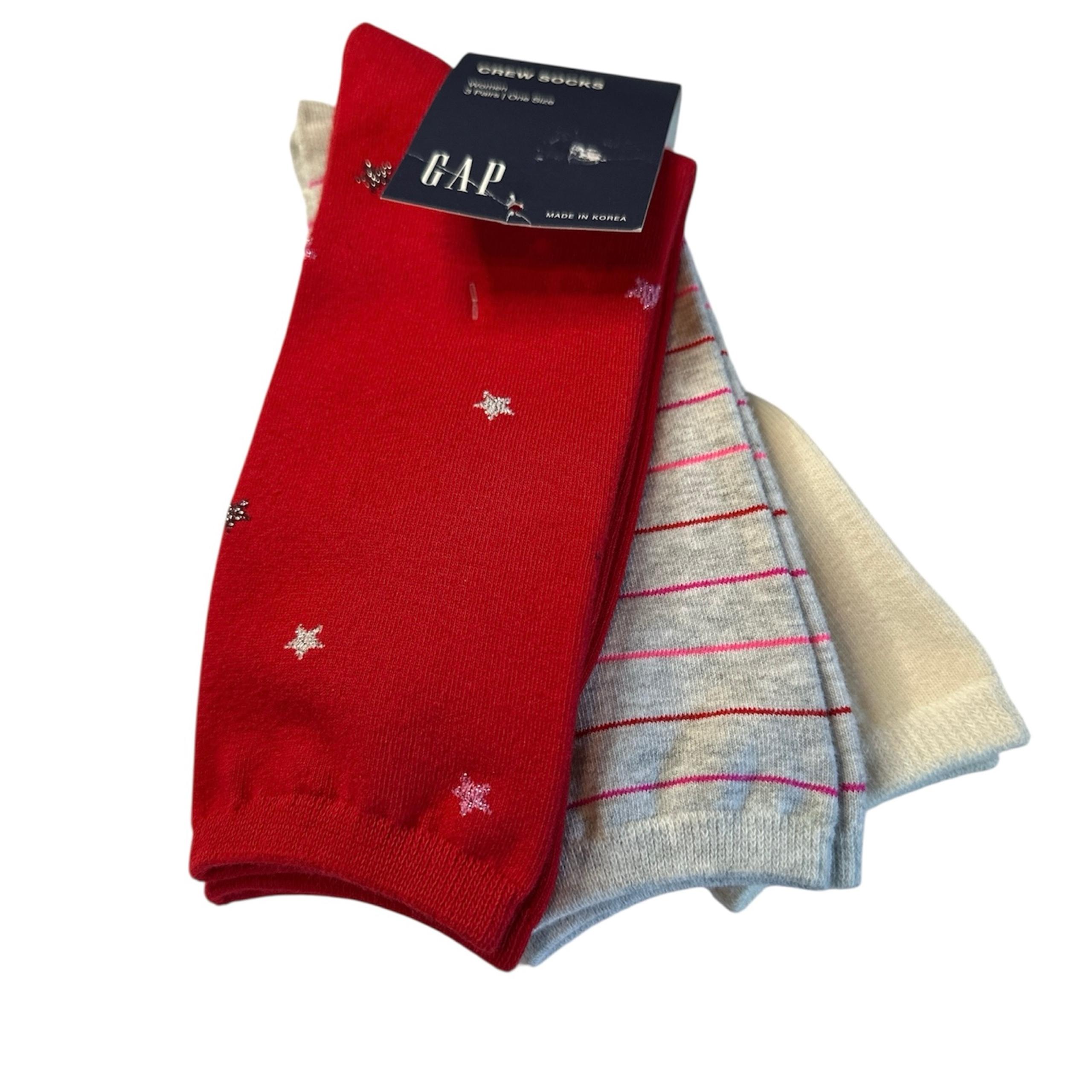 NWT Gap 3 pairs of women’s crew socks