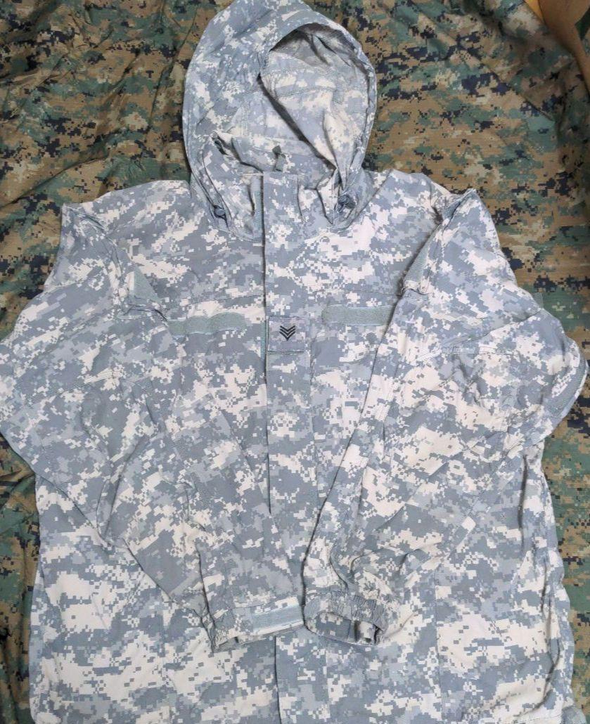 US Military Genuine ECWCS Level 5 UCP Digital Camo Soft Shell Jacket L/L