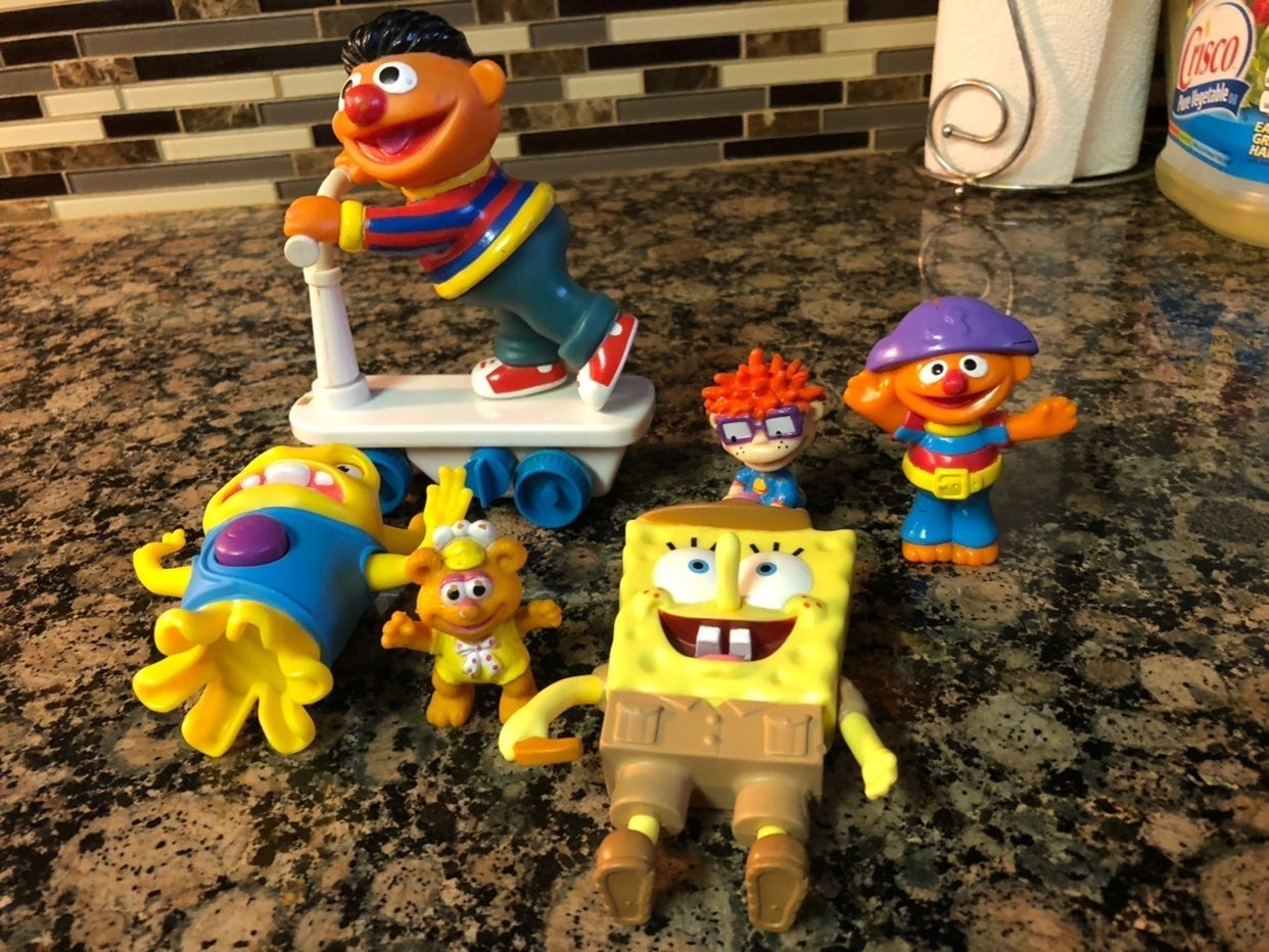 Sesame St.,, Ernie, Rugrats, Spongebob