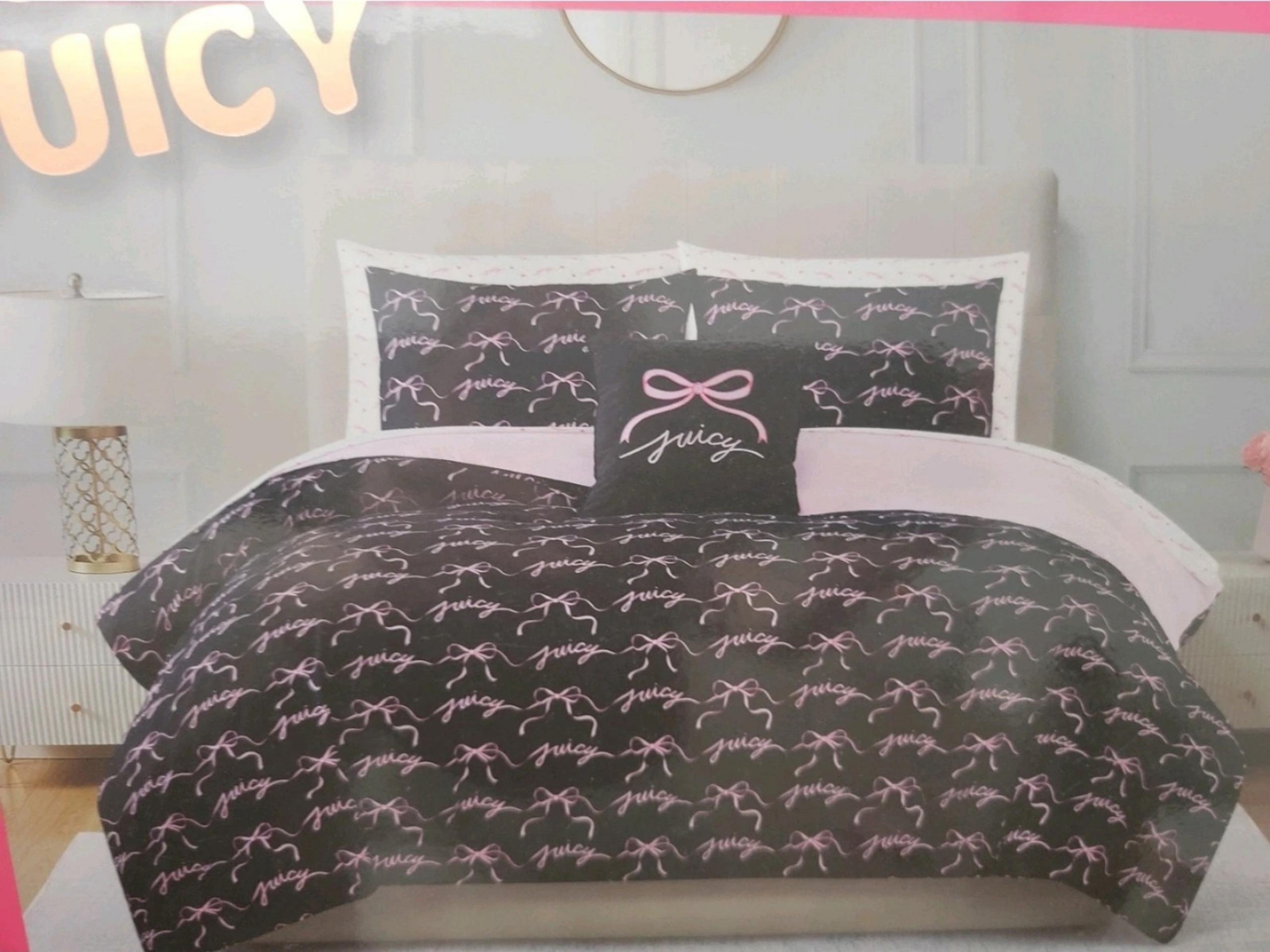 Juicy Couture QUEEN Pink Bow Comforter Set