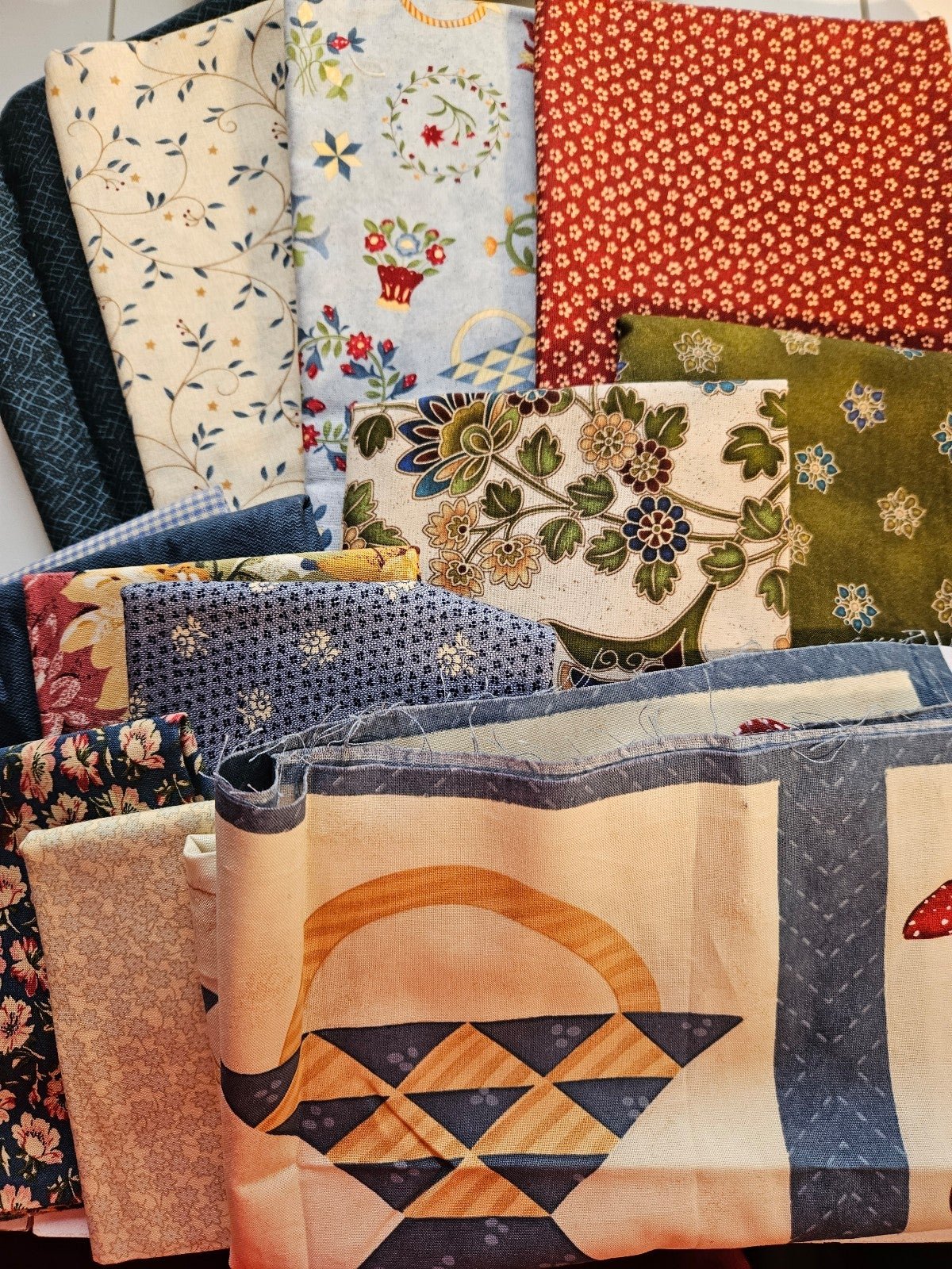 Fabric Bundle and Quilt Pattern