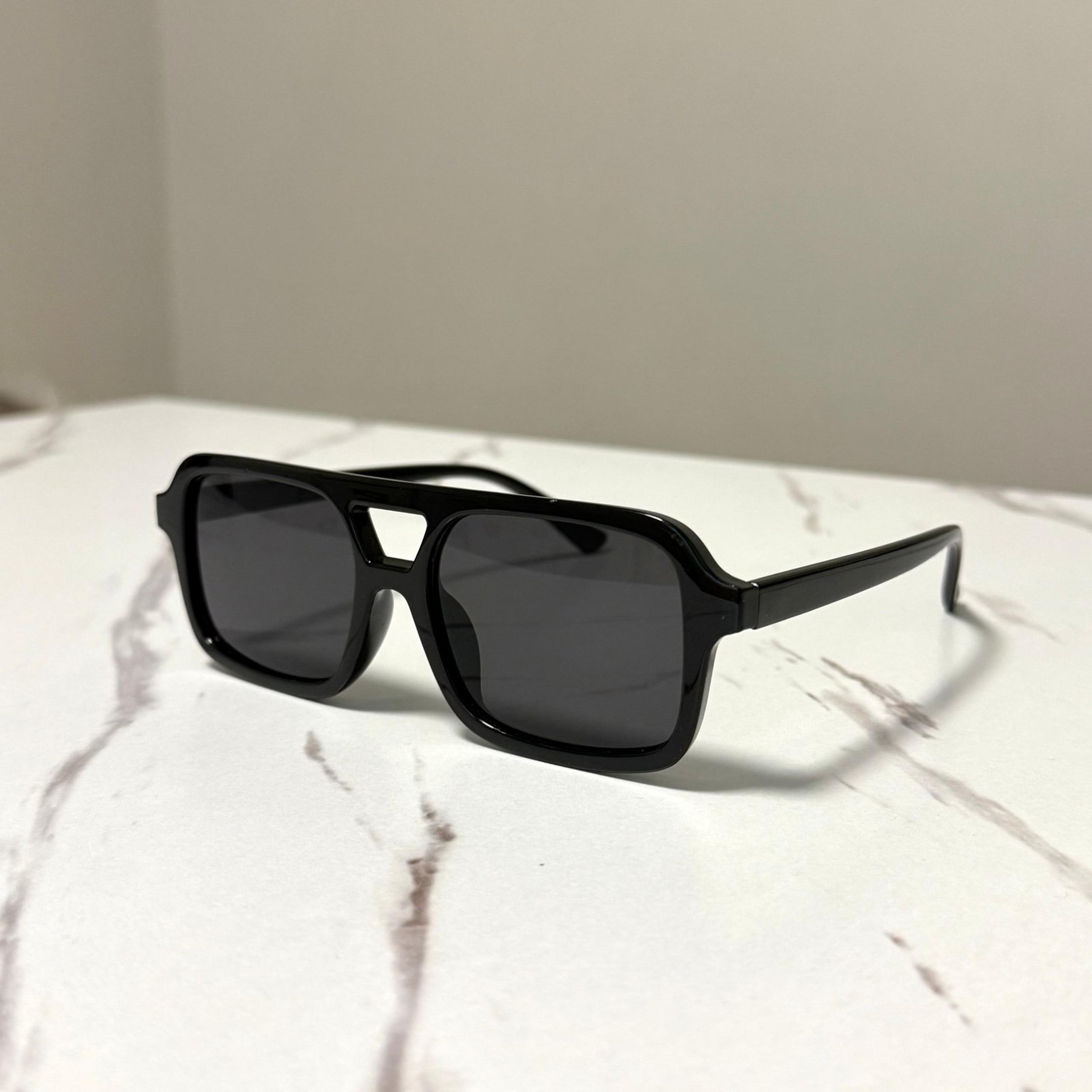 Trendy Black Square Sunglasses Gift