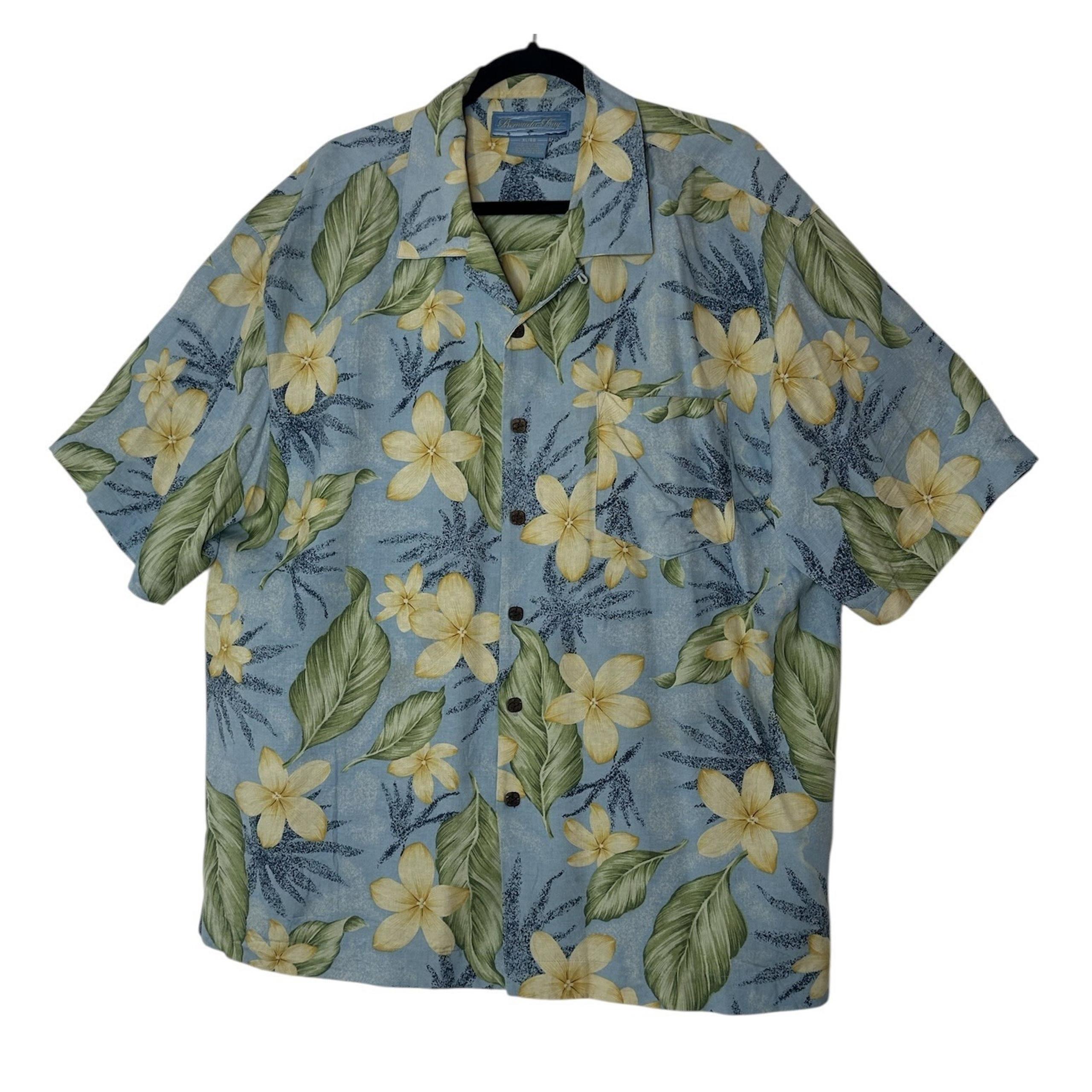 Bermuda Bay 100% Silk Shirt Men's XL Tropical Short Sleeve Button Down Classic