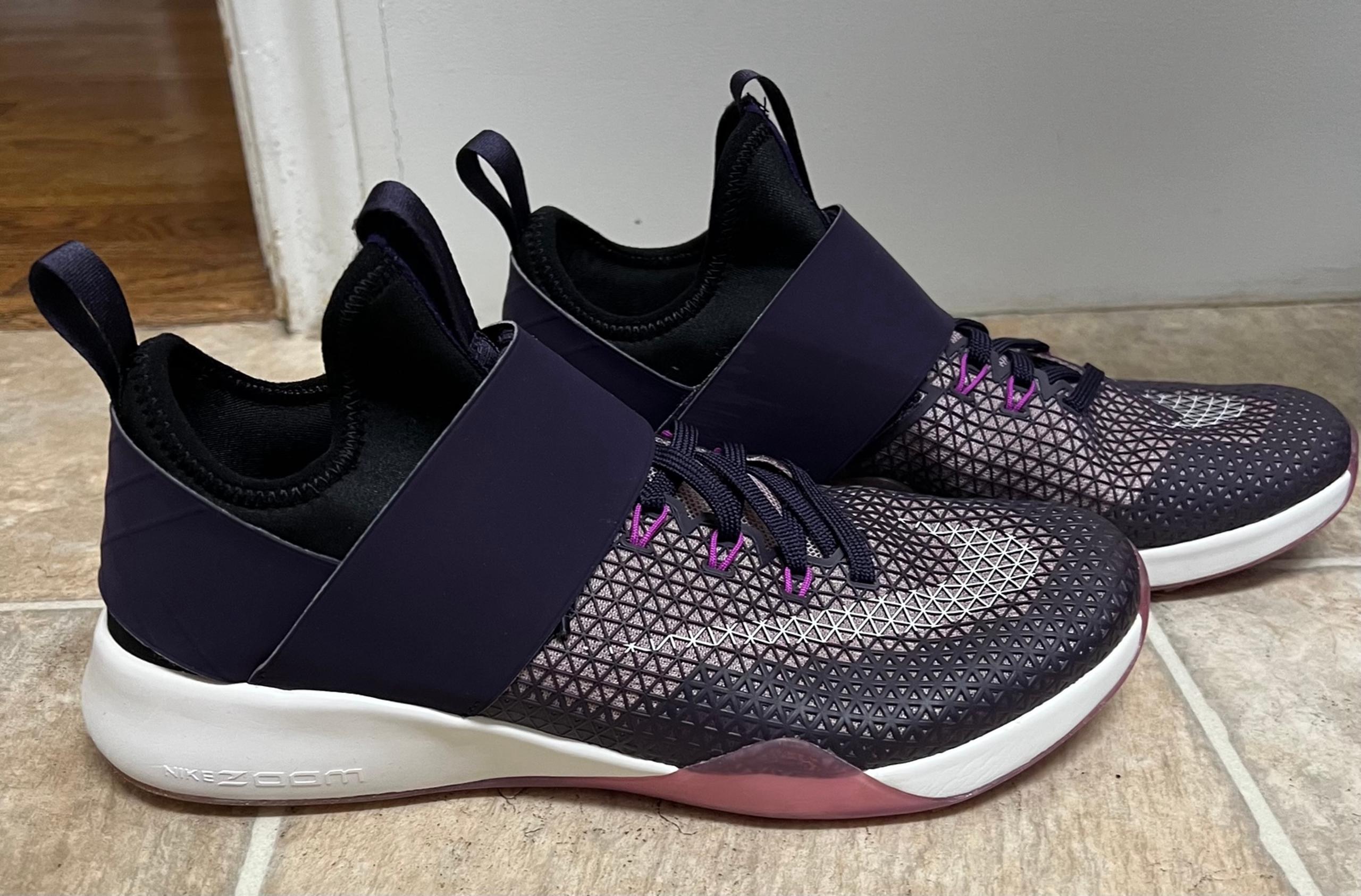 Nike Air Zoom Strong Women’s Training Shoe Sneaker Size 7 Purple-New