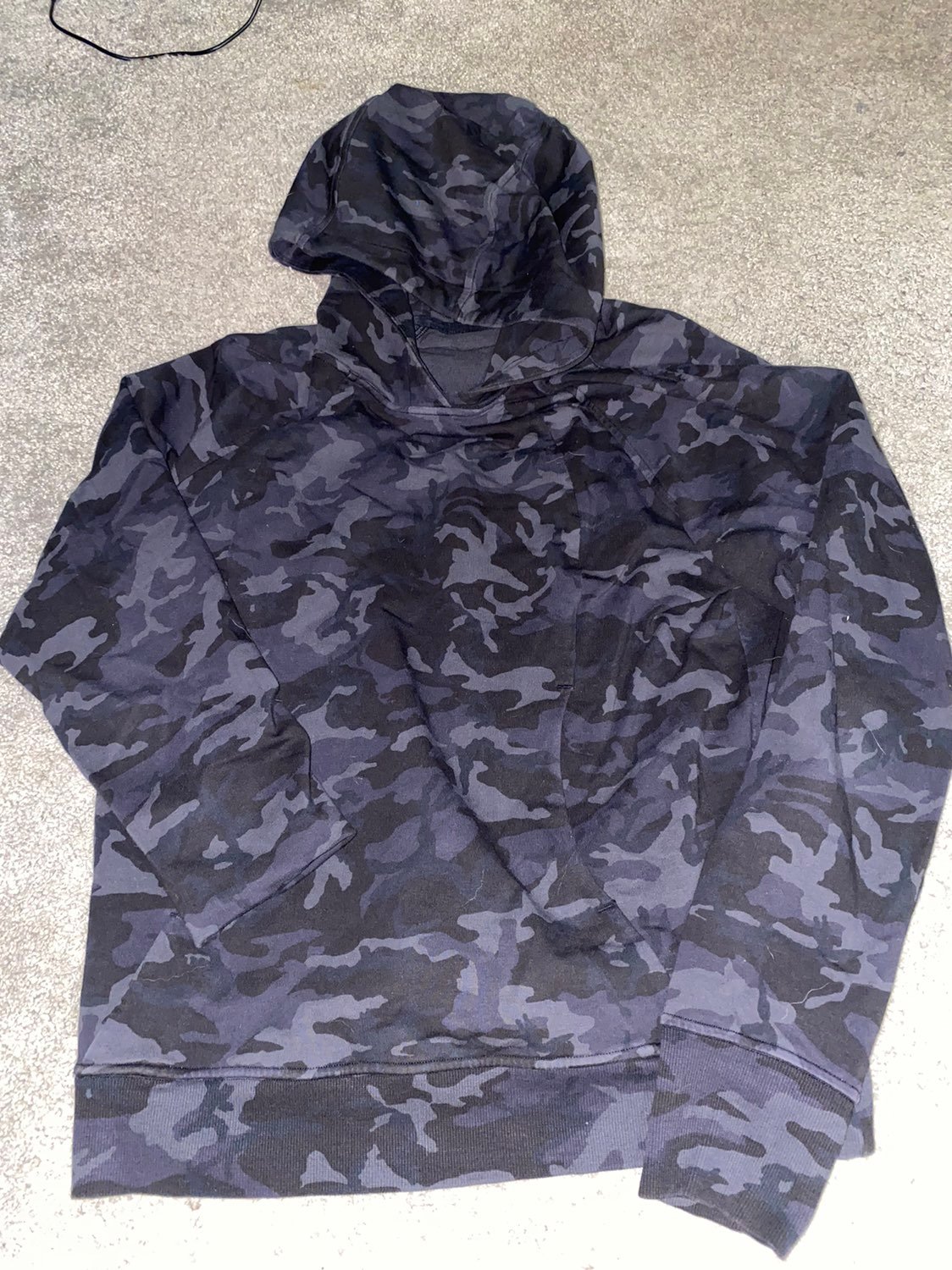 Lululemon scuba pull over