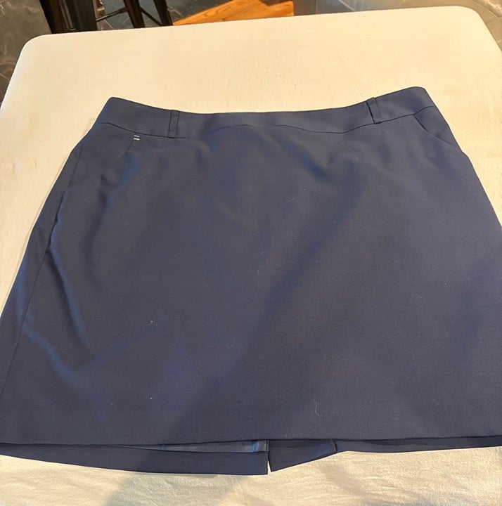 Alaska Airlines Cabin Crew Flight Attendant Skirt size 18, Navy Blue