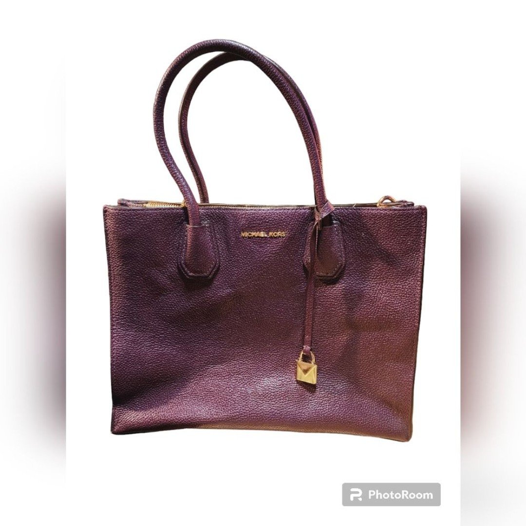 Michael Kors Studio LG Mercer Damson Leather Convertible Tote Handbag
