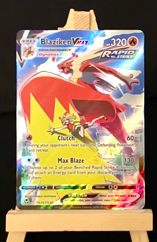 Pokemon Blaziken VMax NM