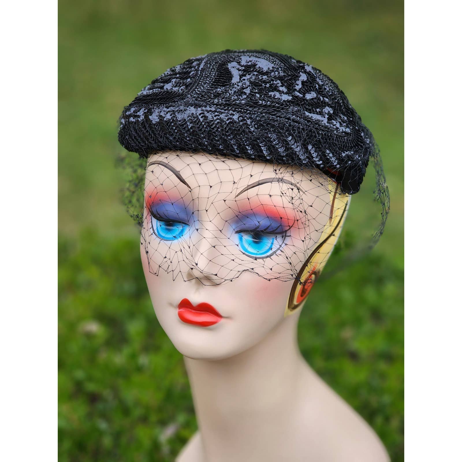 Vintage 60s French Room Elegant Julliete Style Black Sequin with Veil