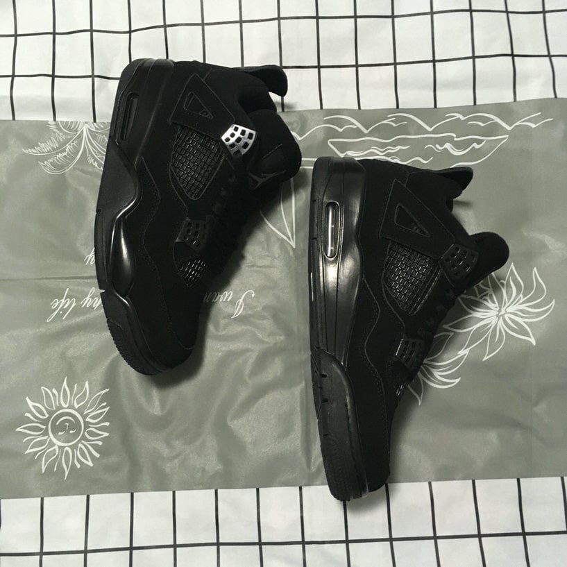 Jordan 4 black cat men’s size 12
