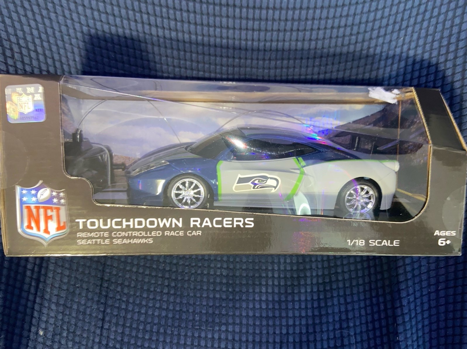 NFL Touchdown Racers Seattle Seahawks Remote Control RC Car. 1/18 Scale. NEW