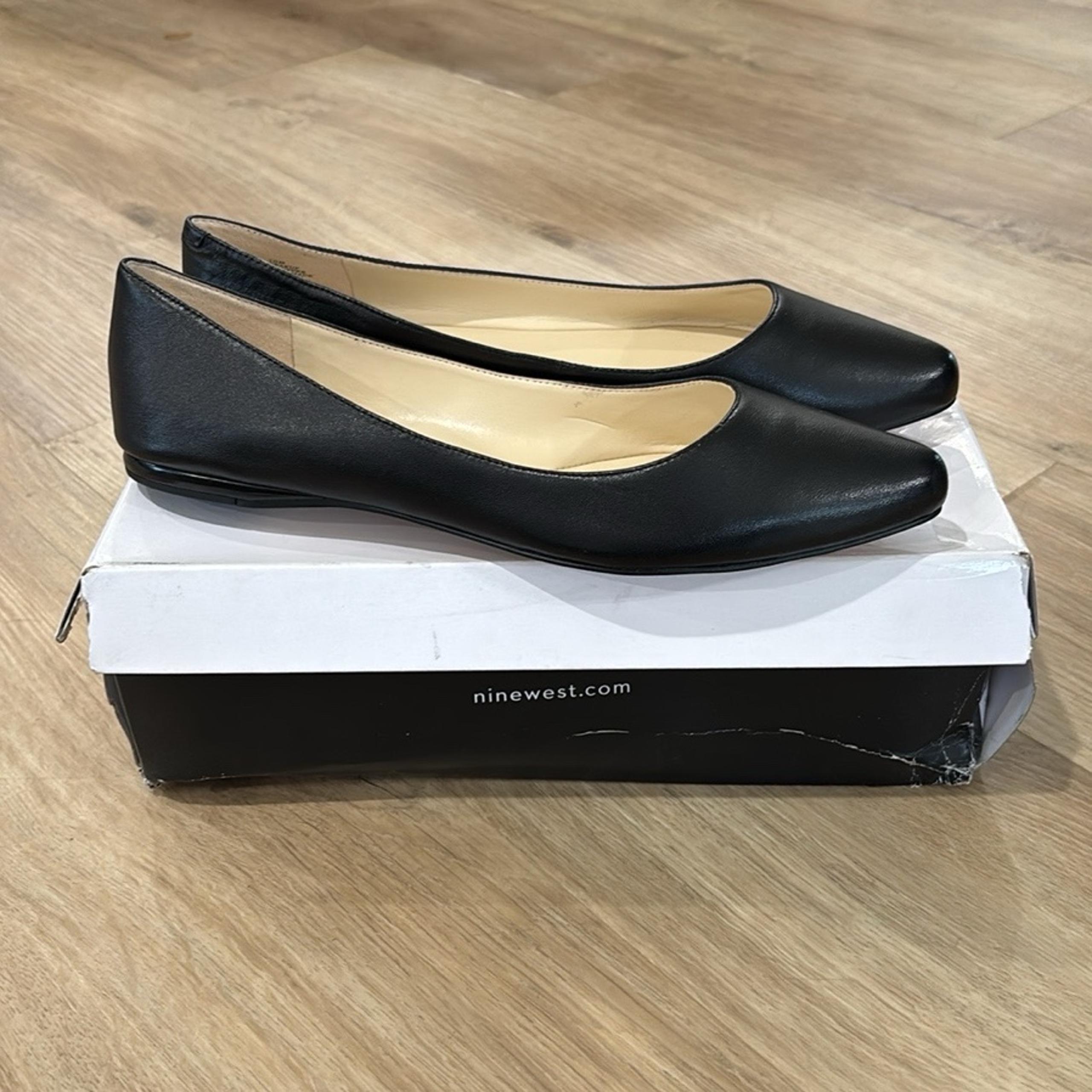 NEW Women’s Nine West Speak Up Ballet Flats - Size 10
