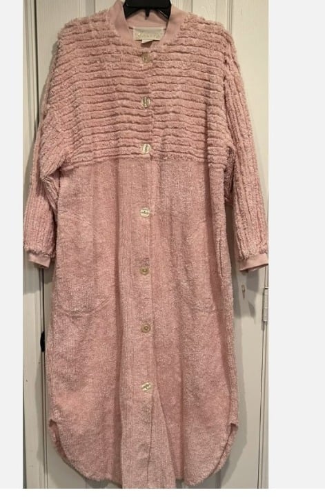 NWT Vtg Herbcraft Pink Chenille Dressing Gown Robe Coverup Womens S Button Front