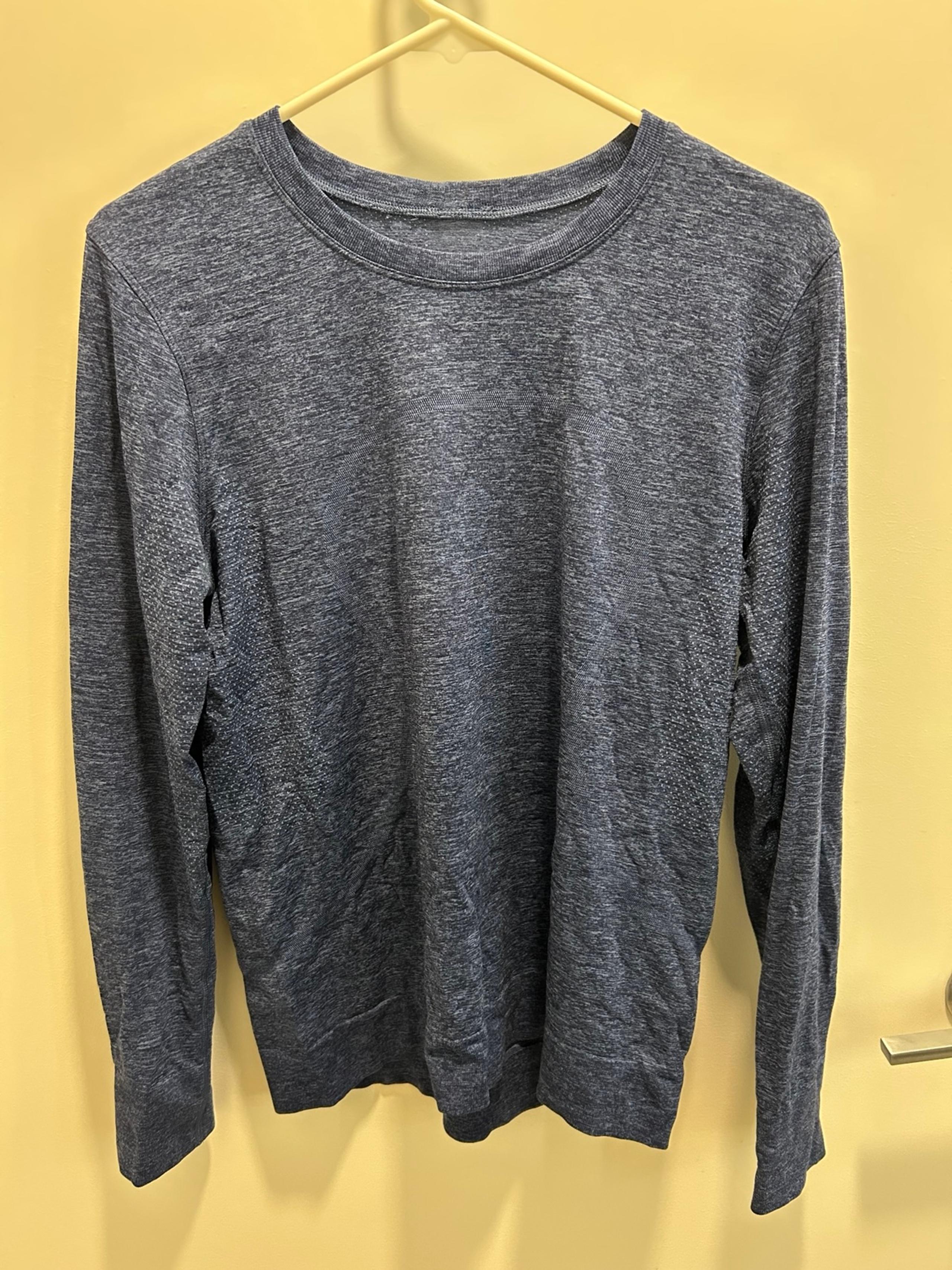 Lululemon women’s swiftly relaxed long sleeve