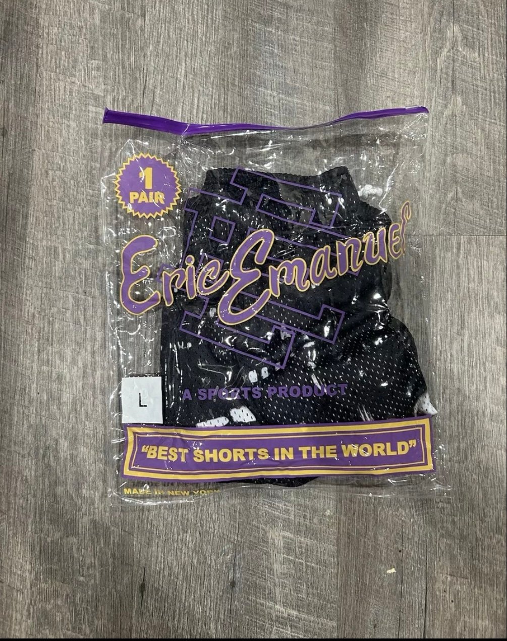 Eric Emanuel Shorts Large New York