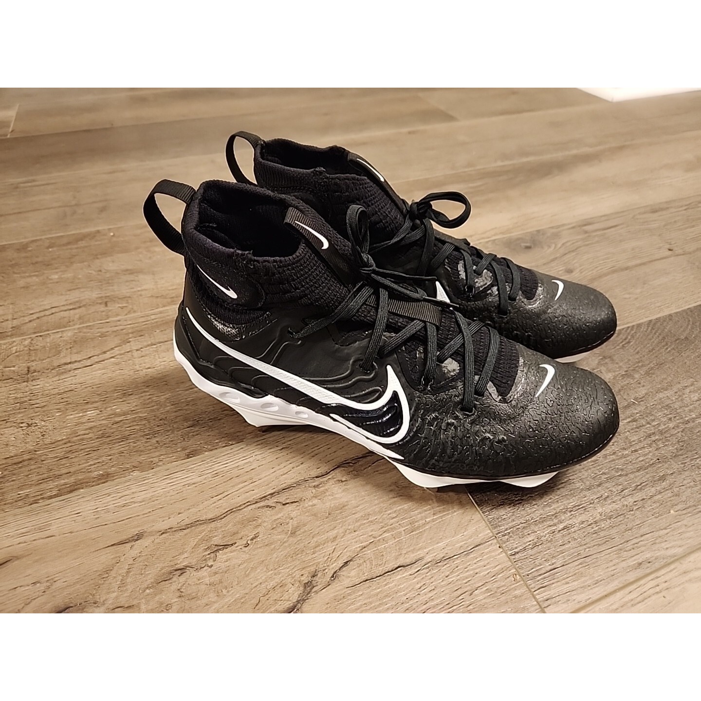 Nike Men's 8 Alpha Huarache NXT Black/White Metal Baseball Cleats DJ6517-001