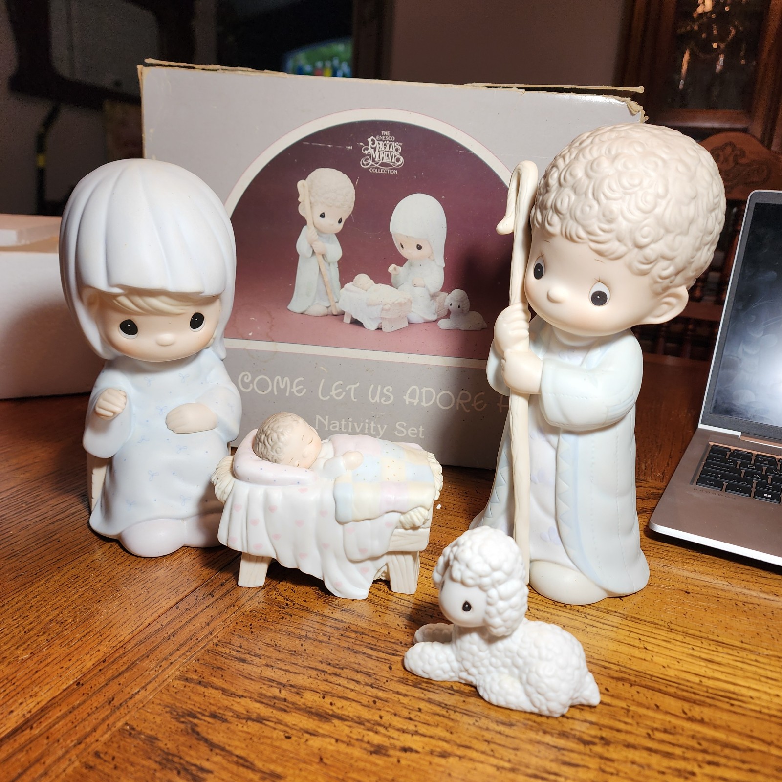 Precious Moments 1997 LARGE Nativity Set O COME LET US ADORE HIM, 111333