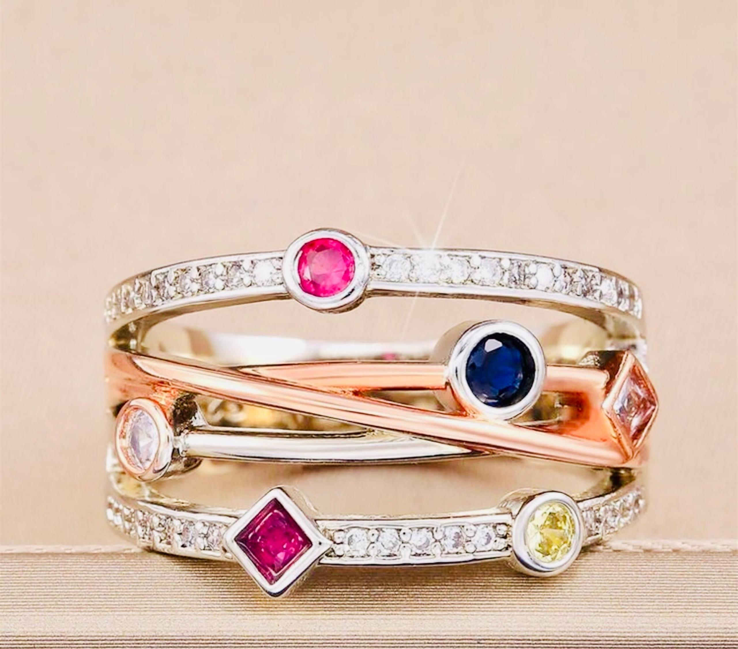 NWOT Gorgeous Faux Silver & Faux Rose Gold, Multicolored Rhinestone Ring!