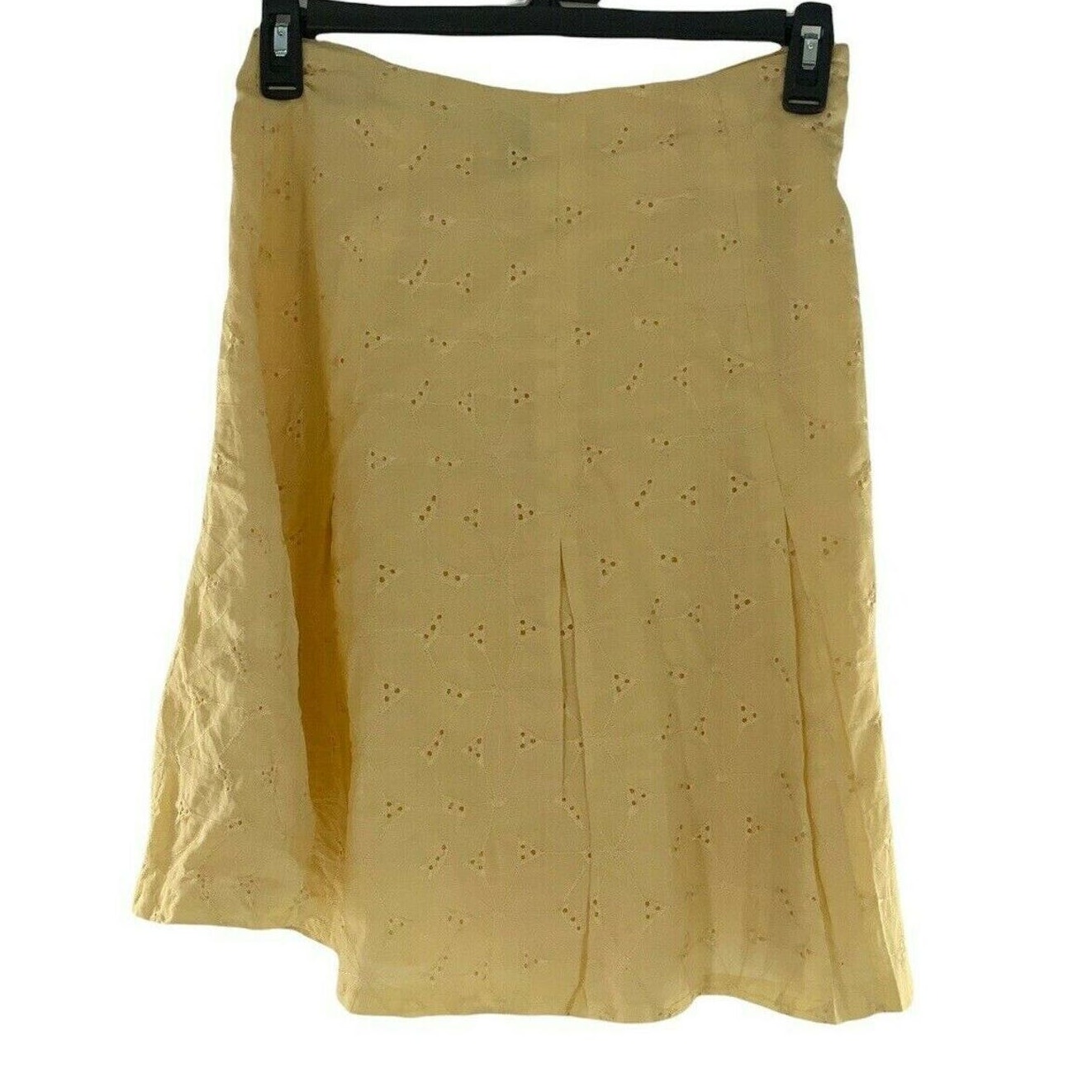 Voice Skirt Womens Size Small 100% Linen Eyelet A-Line Knee Length Pleated Lined