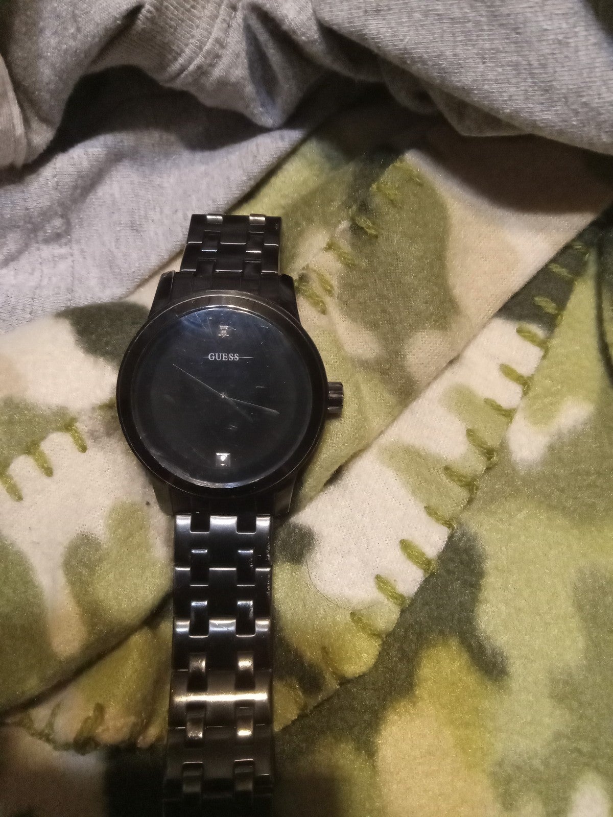 GUESS 44MM Diamond Dial Watch