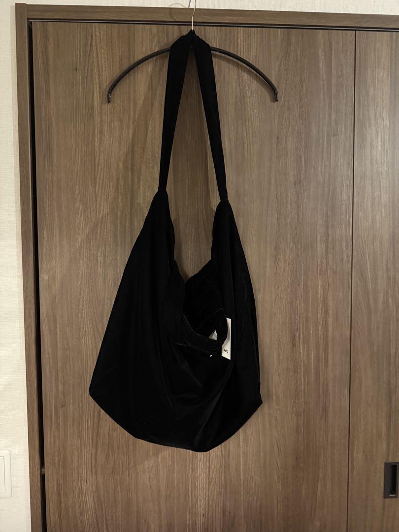 VELVET SHOULDER TOTE L-ベルベットショルダートートL-Aeta