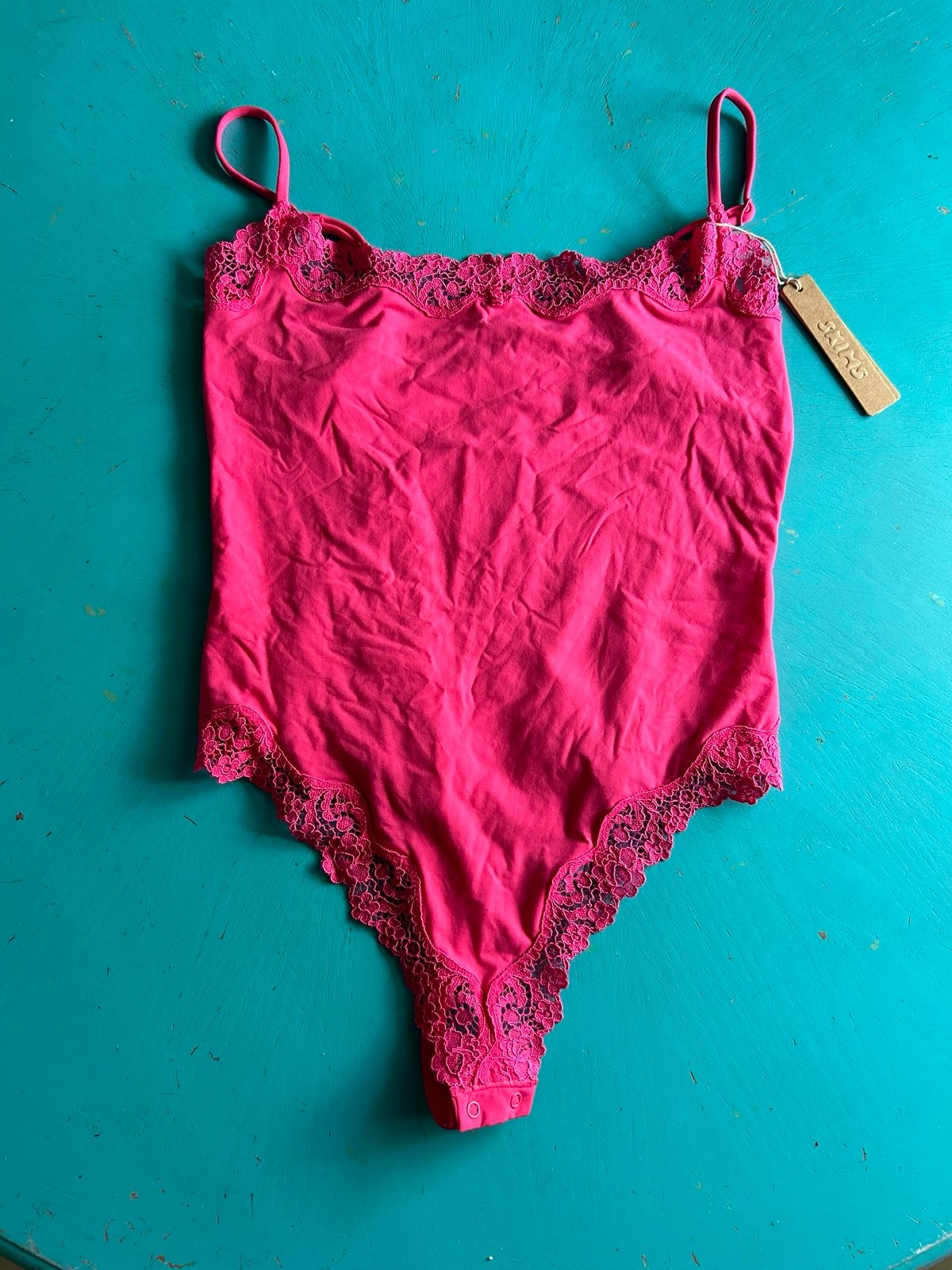 NWT Skims Fits Everybody Lace Cami Bodysuit