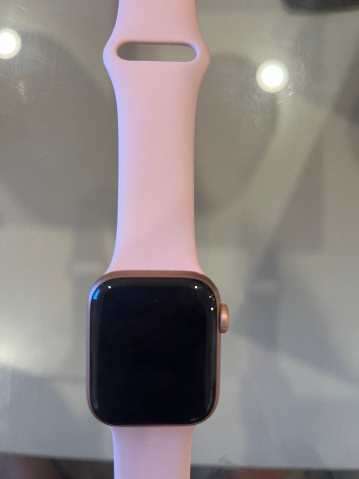 Pink Apple Watch Series 5 40mm