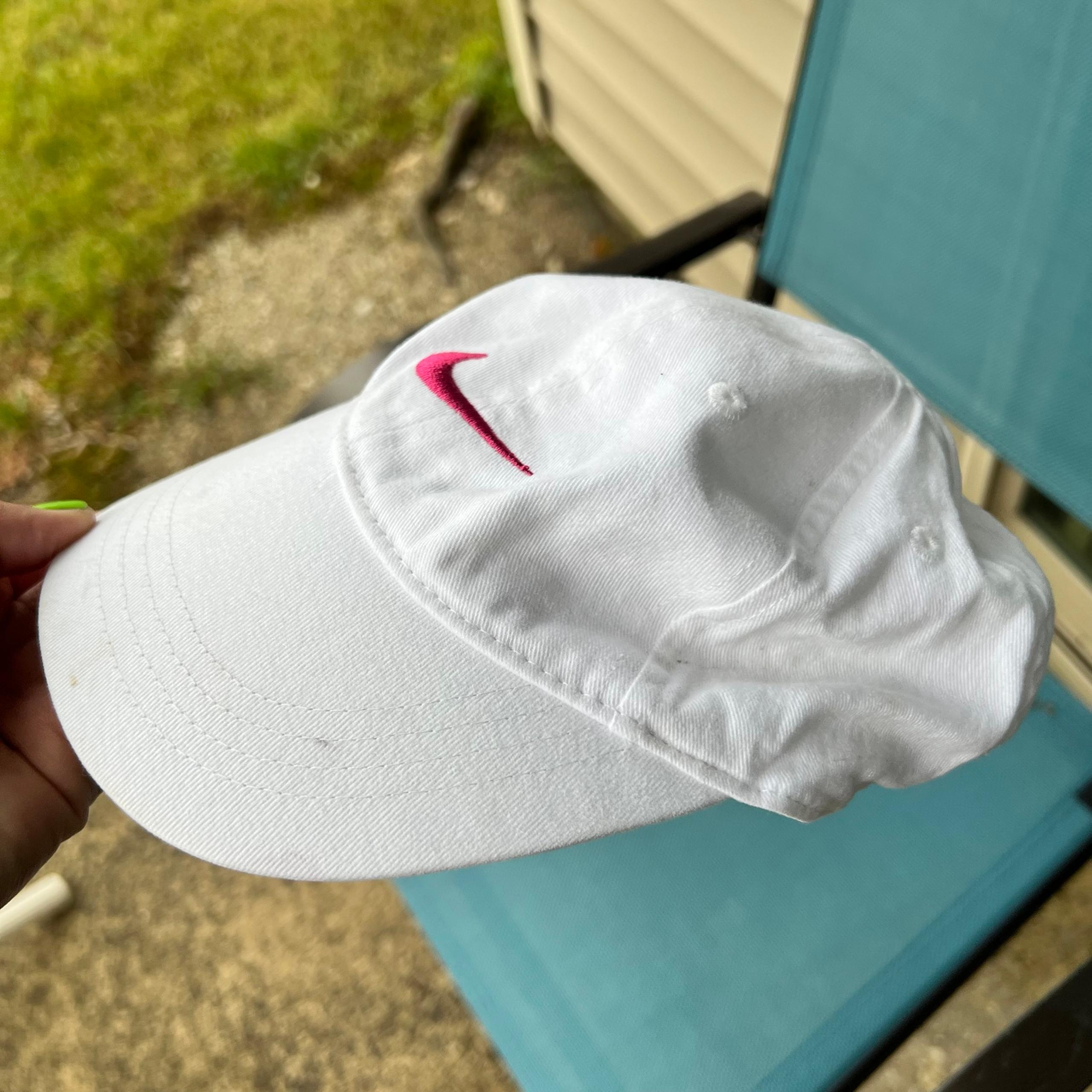 Nike Standard Golf Cap, White, Adjustable