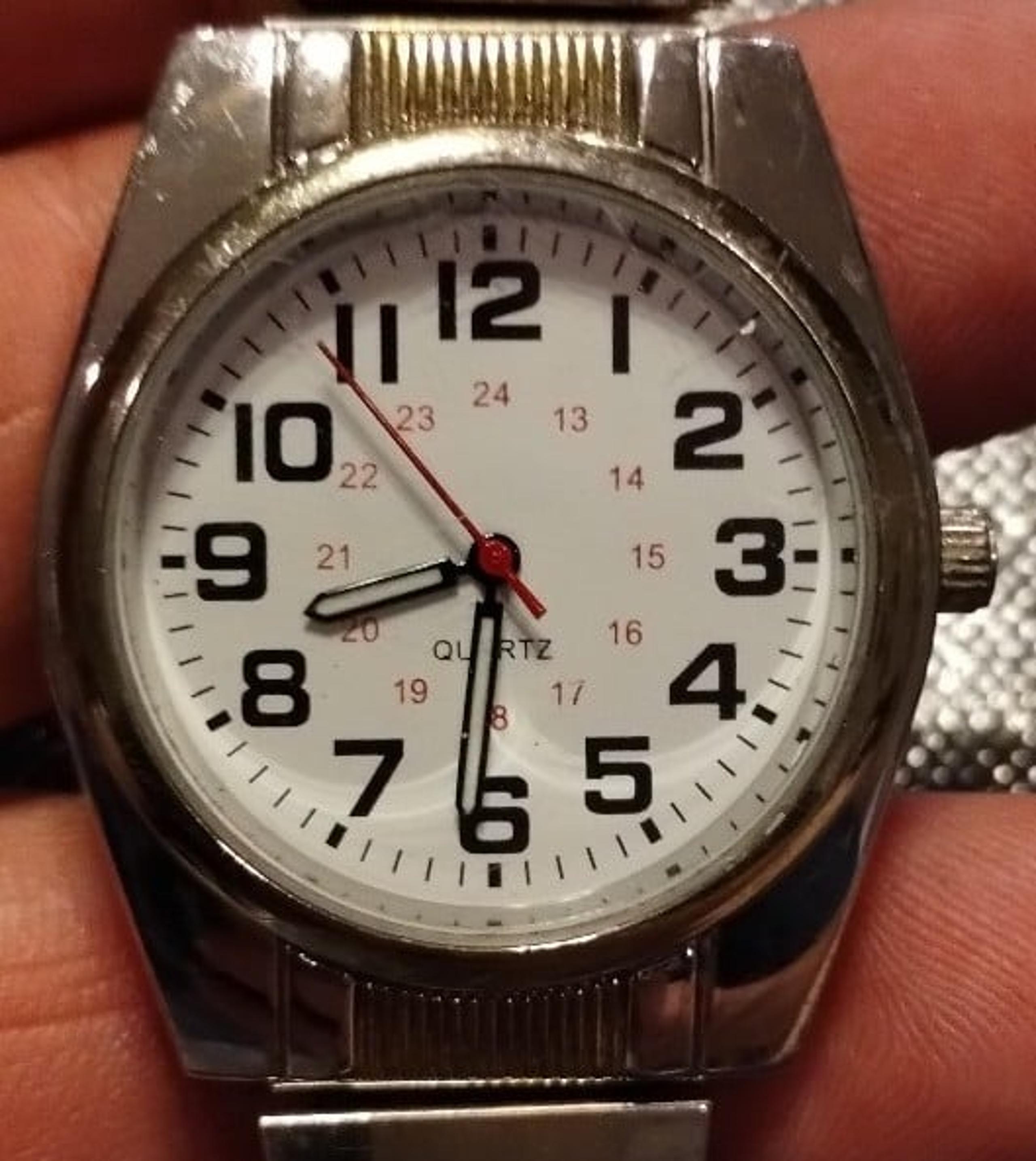 ACCUTIME WATCH CORP MEN'S WATCH DUEL MILITARY TIME WITH NEW BATTERY RUNS GREAT