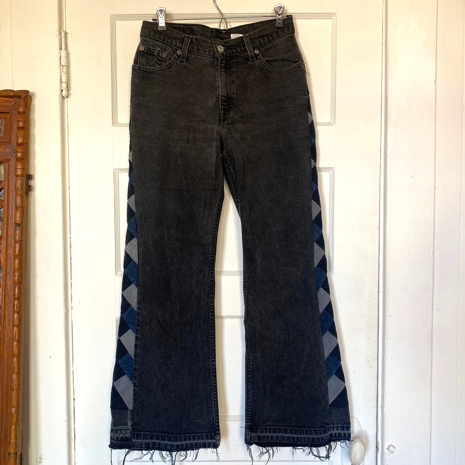 Unique Tulipan Patchwork 517 Levi's Denim Jeans Bootcut 1/1 Custom Raw Hem