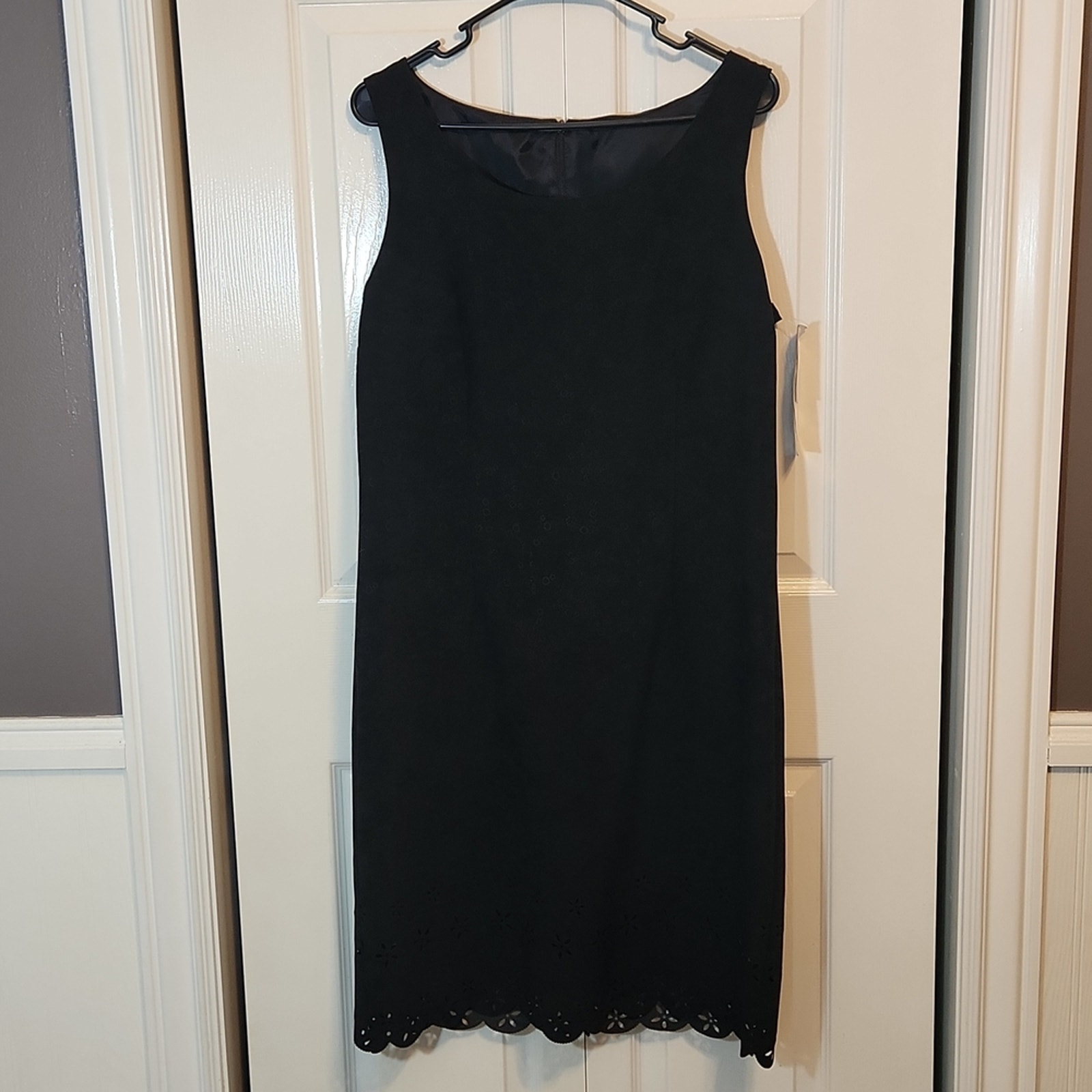 Carol Anderson New Old Stock Black Faux Suede Floral Dress Size LG NWT Academia