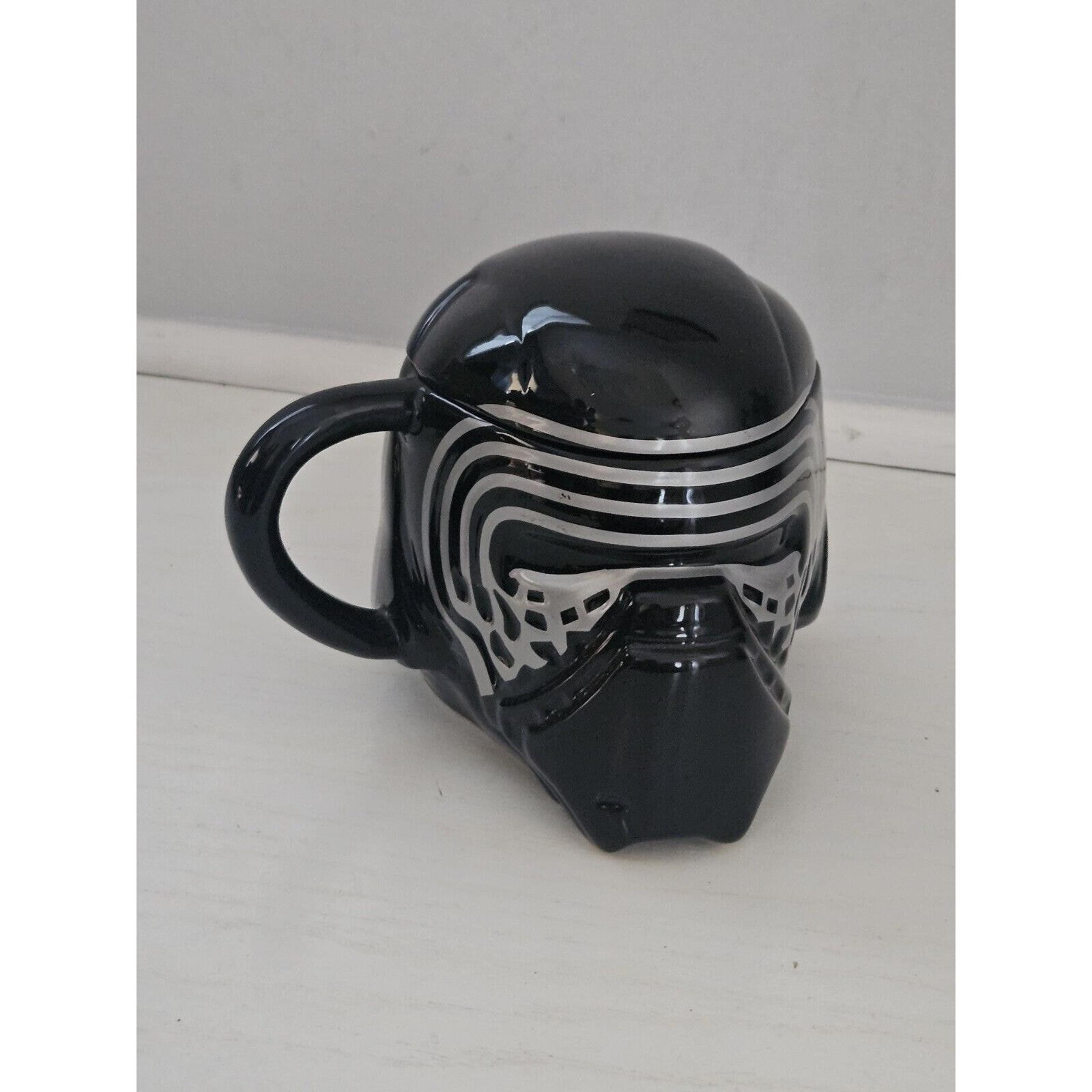 Star Wars Collectible Lucas Film Ceramic Mug 18oz Coffee Cup Kylo Ren With Lid