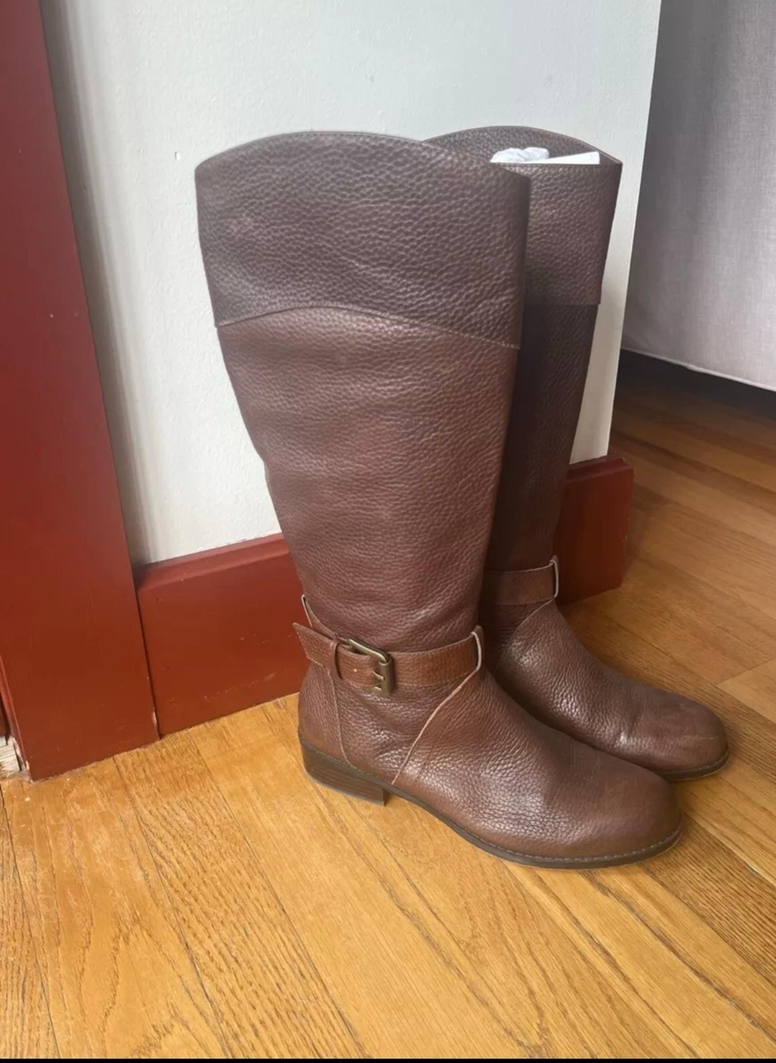 Lands' End women’s Pebbled Leather Tall Boots Size 8  Brown