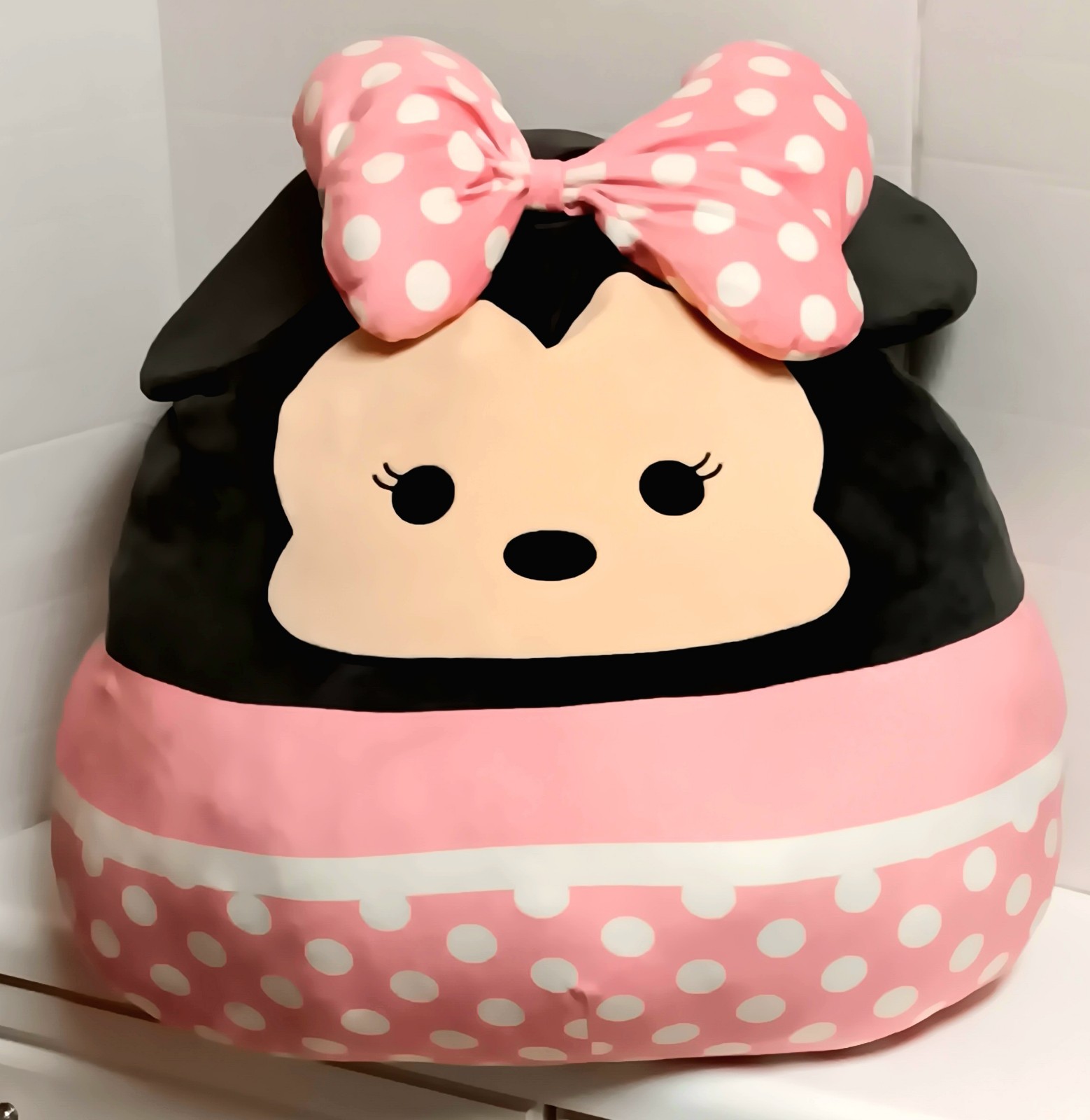 SQUISHMALLOW Jumbo 20” Disney Minnie Mouse Super Soft Plush Pillow (1) READ SEE