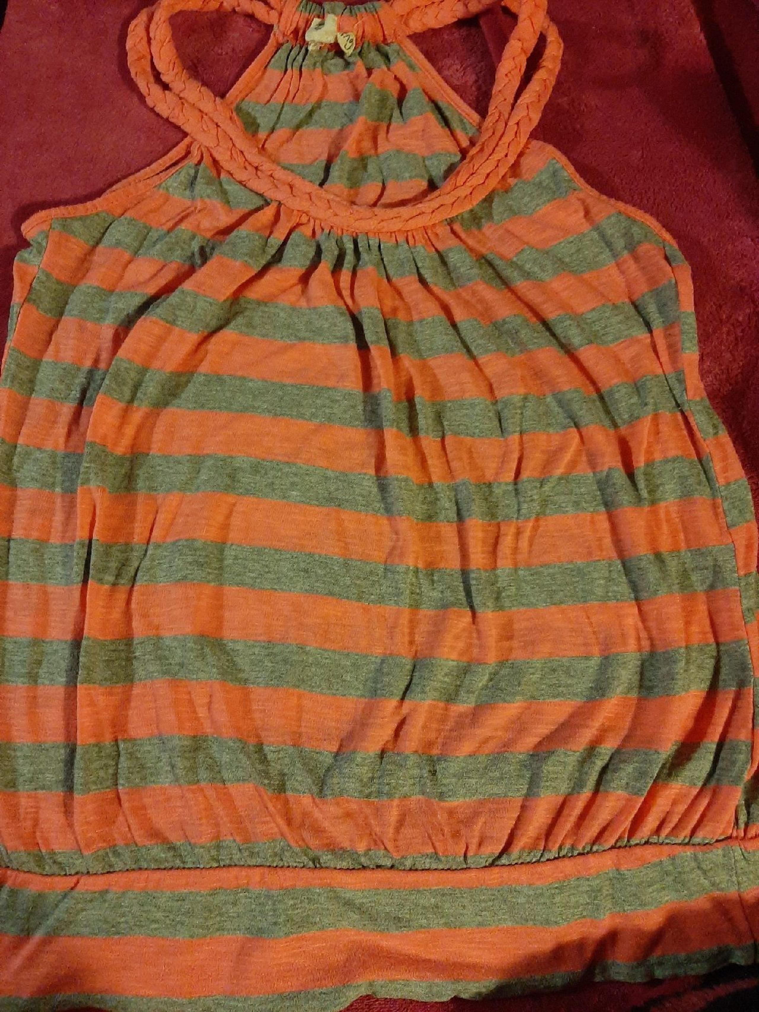 womens tops