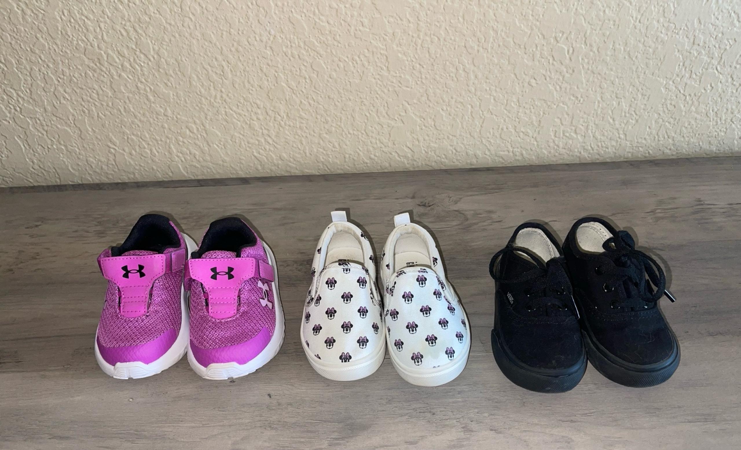 Toddler size 5 shoes