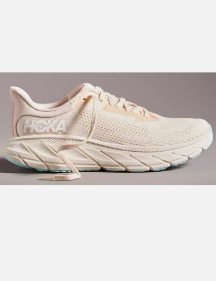 HOKA Arahi 7 Women's Running Shoes