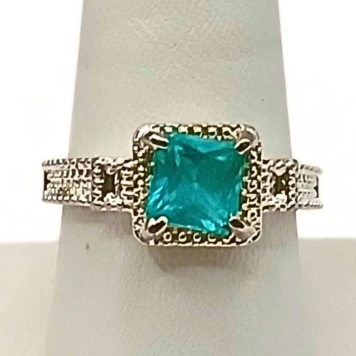 Vintage Silver Plated Blue Topaz Ring 8.75 Square Cut Solitaire Ornate Elegant