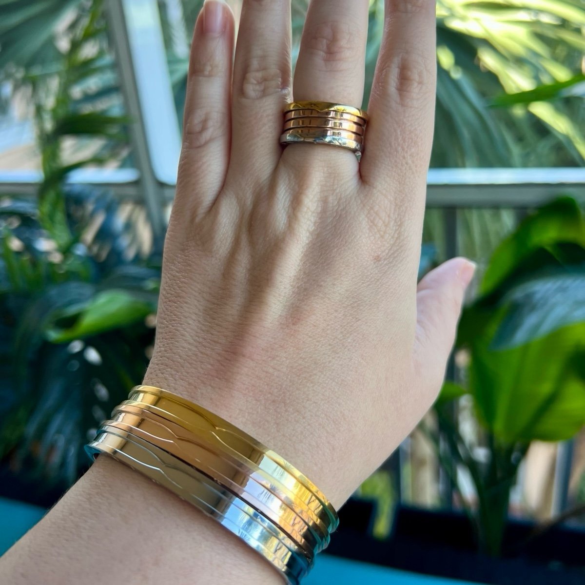 BVG Ring Band B.Z1 / Try-Gold, Size 9 - Unisex
