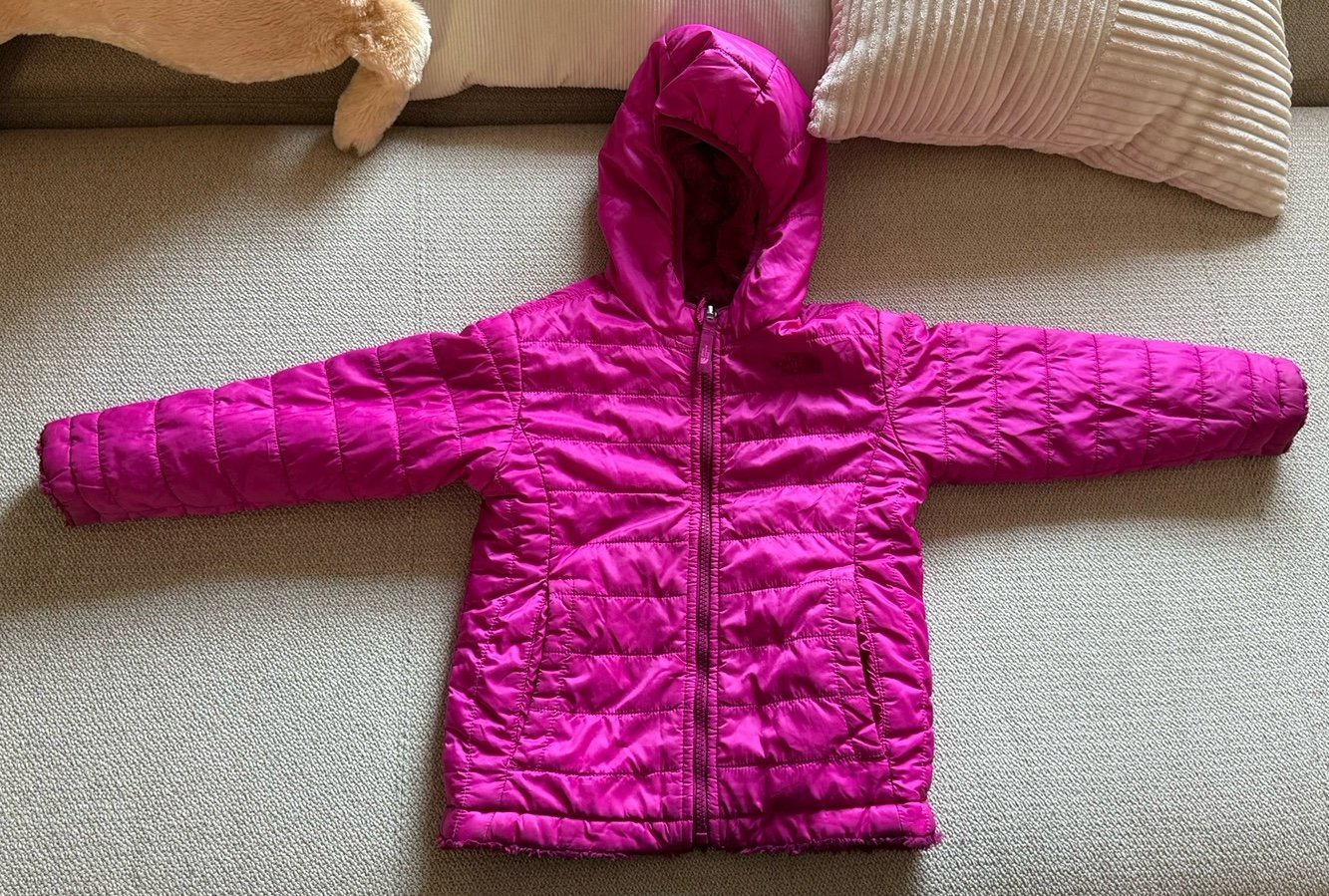 The North Face Girls Size 4T Winter Jacket Reversible Pink
