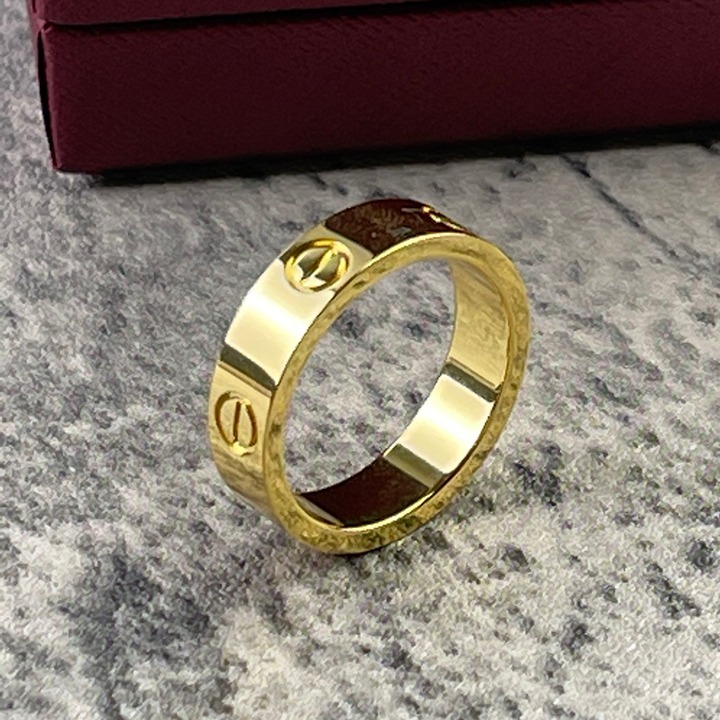 18K Gold Ring Without Diamonds 18K Gold Ring Without Diamonds