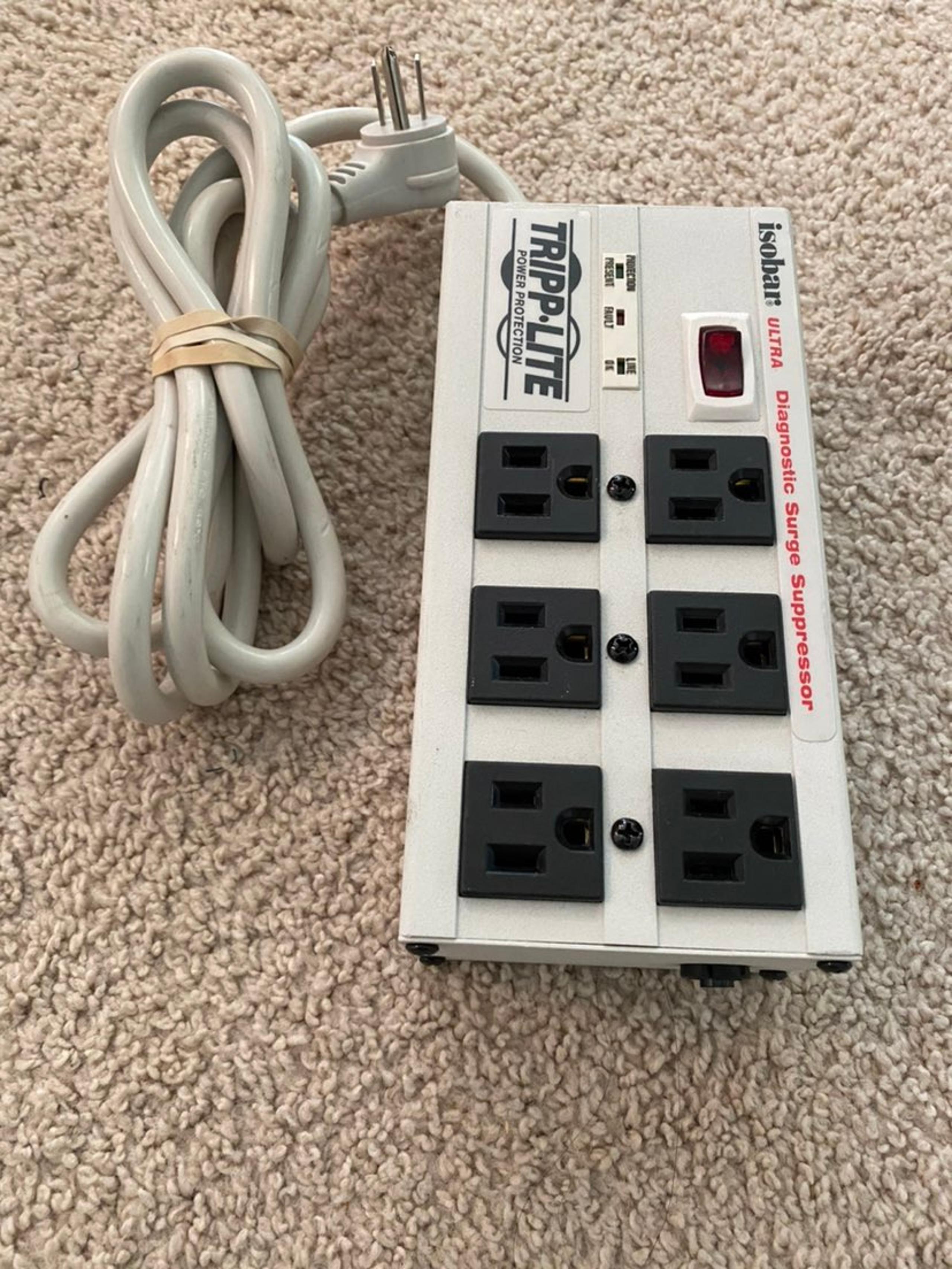 ripp Lite Isobar 6 Ultra Three-Stage Surge and Noise Suppressors, 6 outlets
