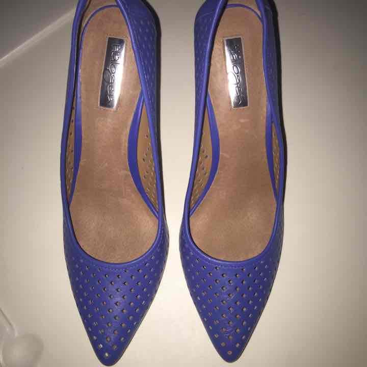 Halogen Blue heels size 7.5