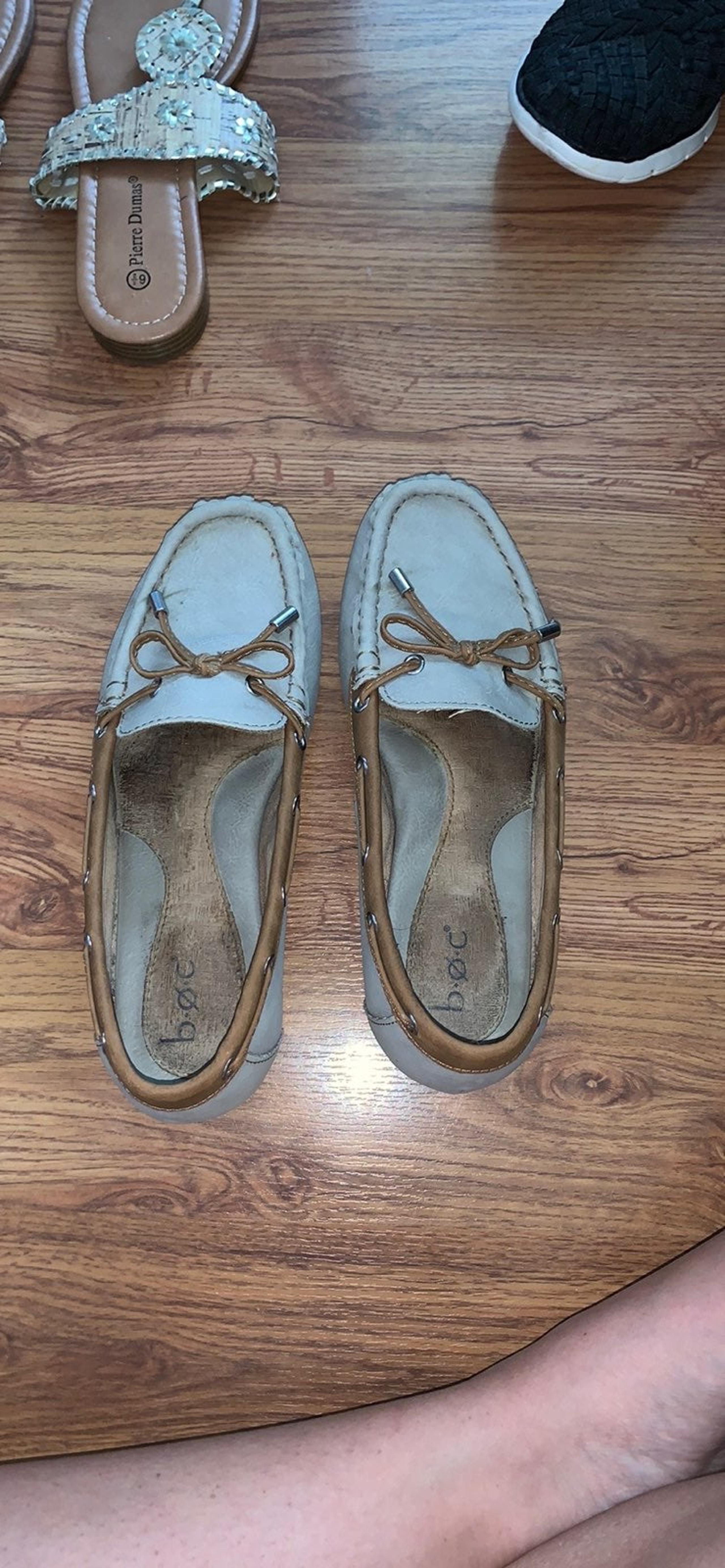 Womens size 6.5 loafers