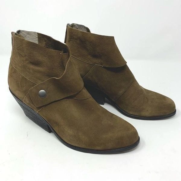 Eileen Fisher Brown Suede Wedge Booties Size 7.5
