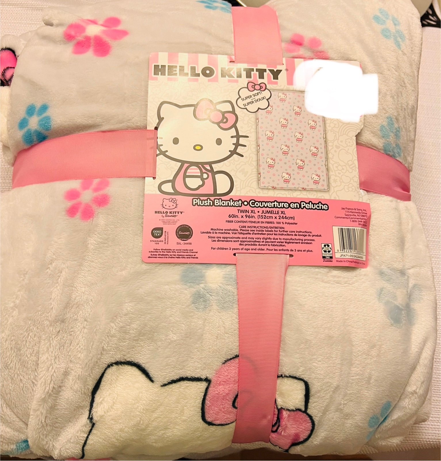 Hello Kitty Gray Twin XL