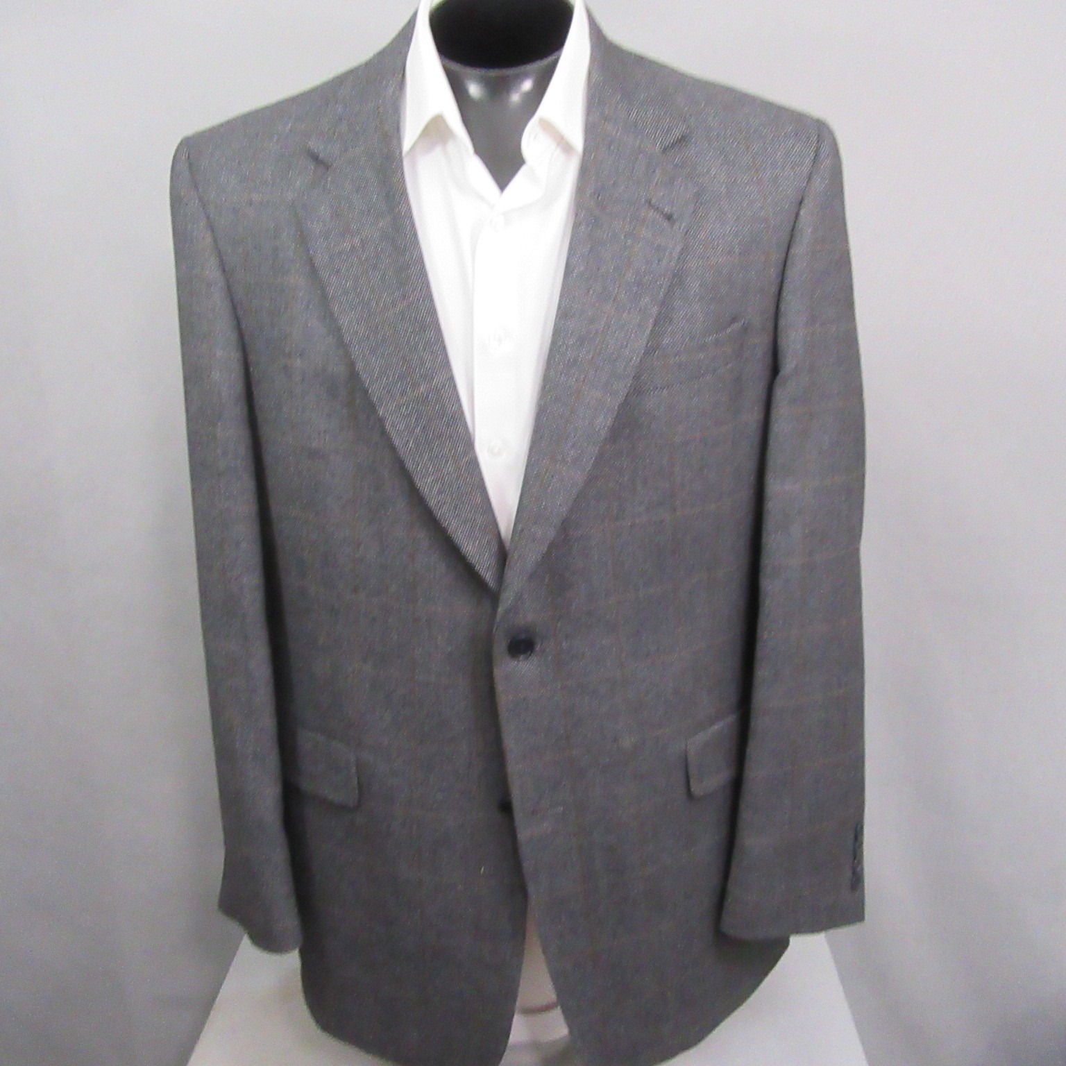 Daniel Cremieux Mens Sport Coat 44L Gray Windowpane Check Ventless