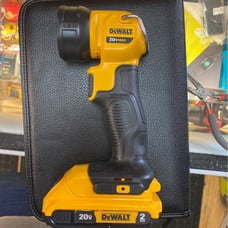 Led light dewalt with battery